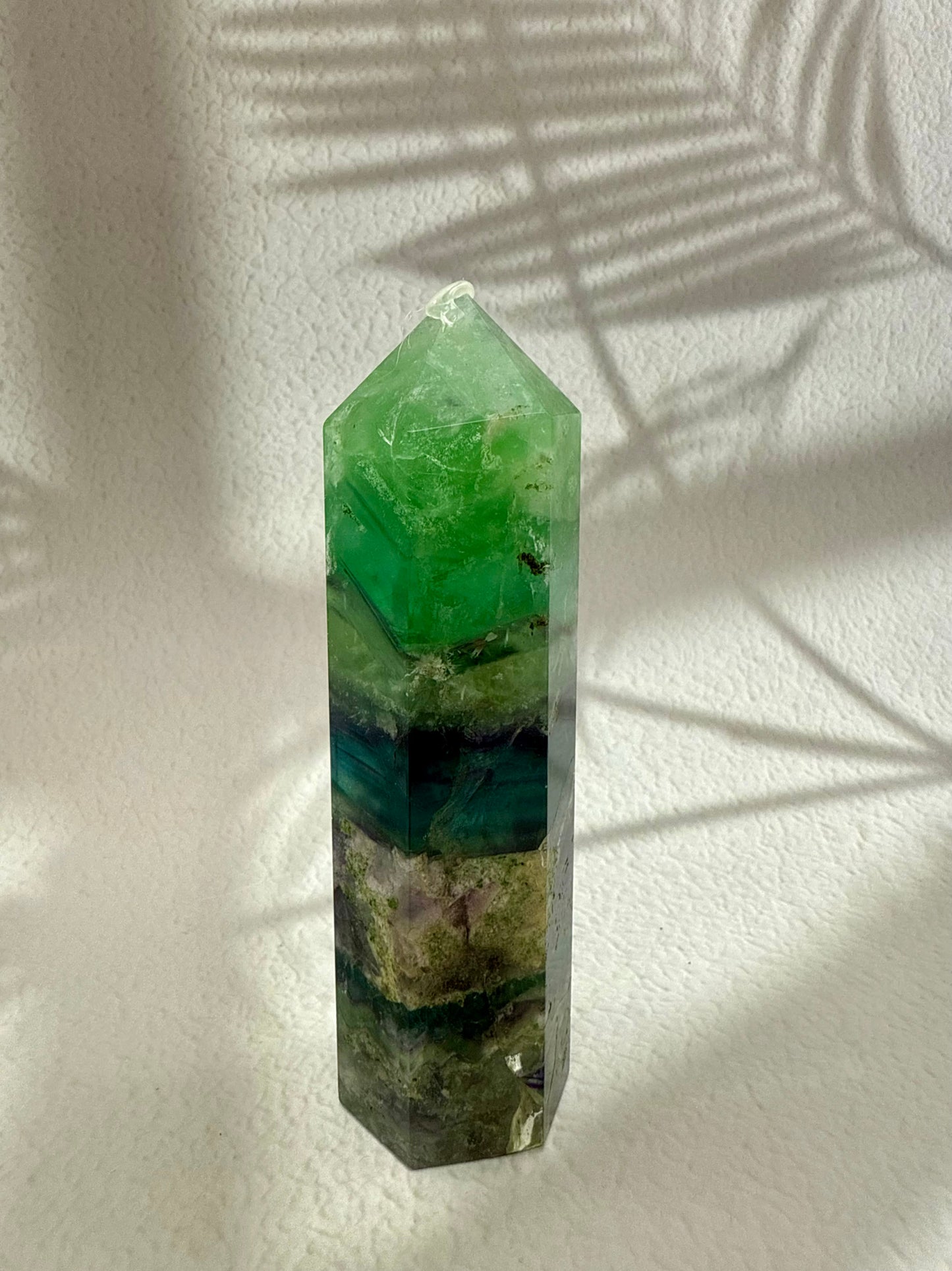 Regenbogen Fluorit Turm - groß