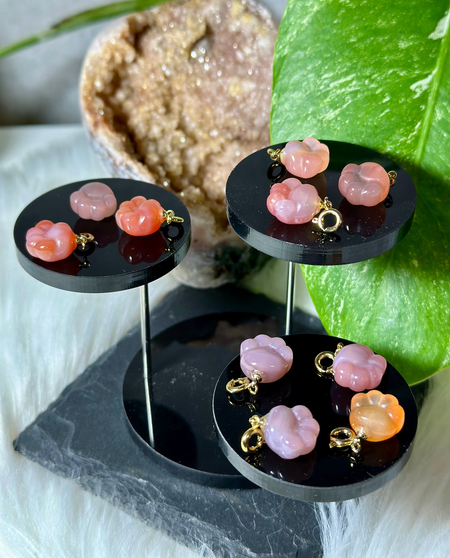 Karneol Pfoten Anhänger Gold