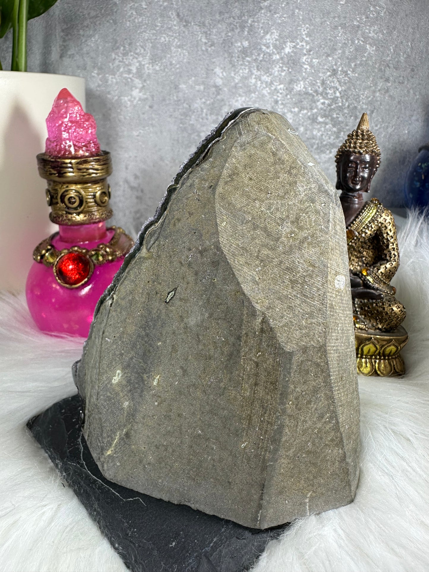 Grauviolette Amethyst Druse