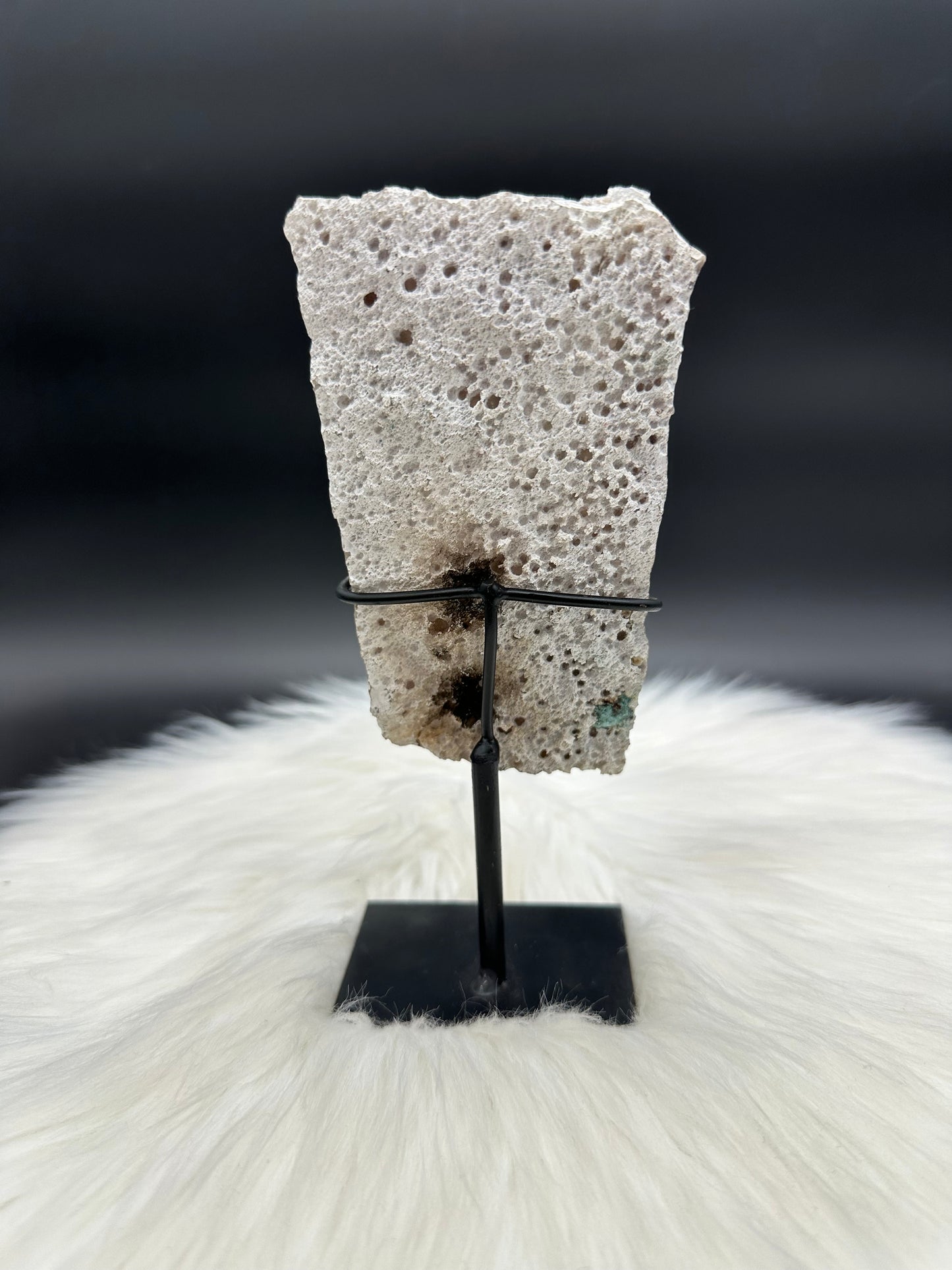 Zeolith Amethyst auf Ständer I
