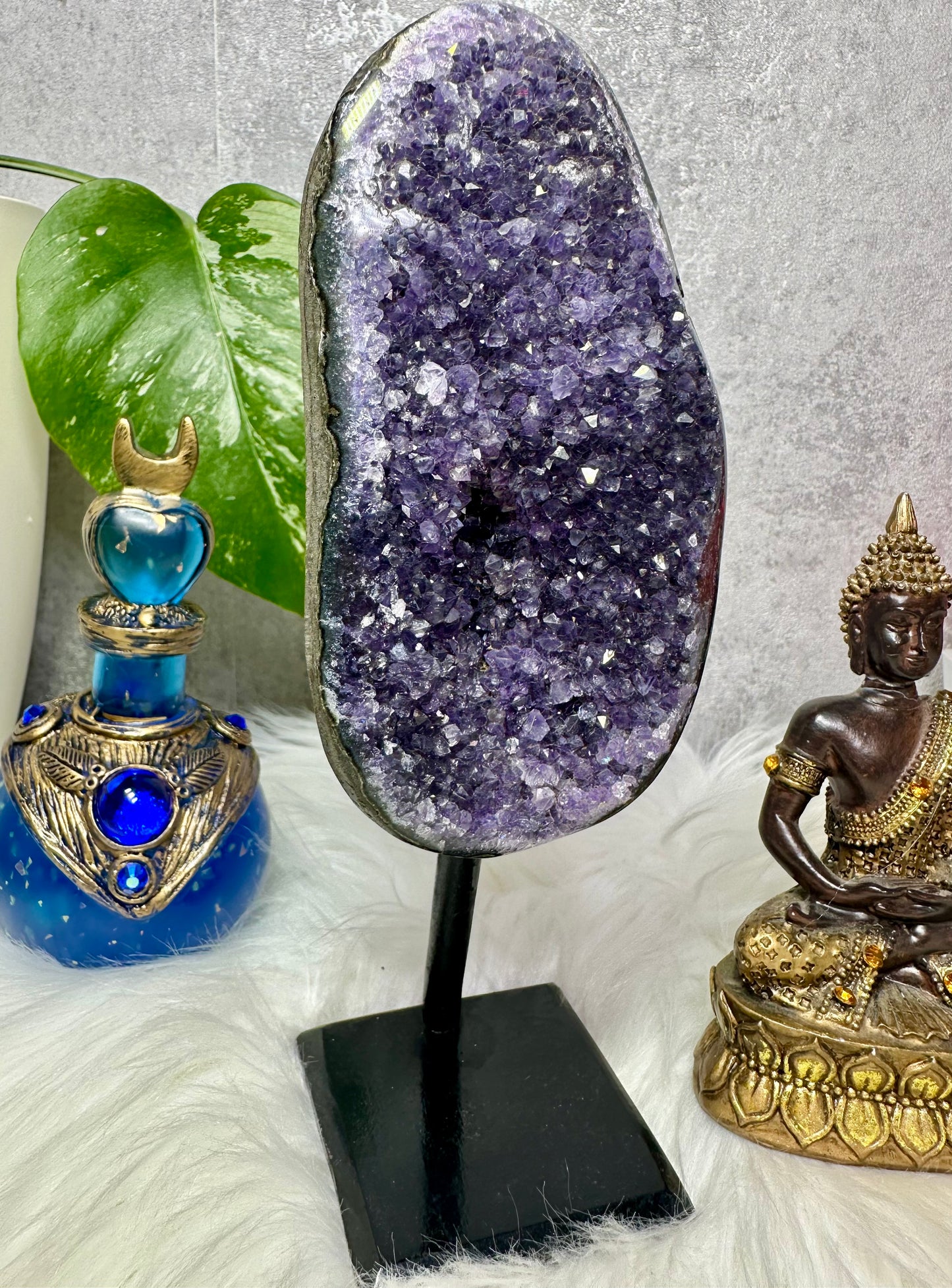 Dunkel Lila Amethyst