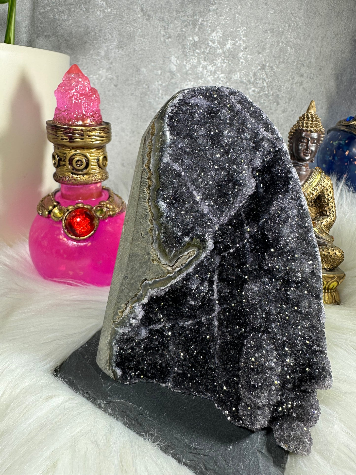 Grauviolette Amethyst Druse