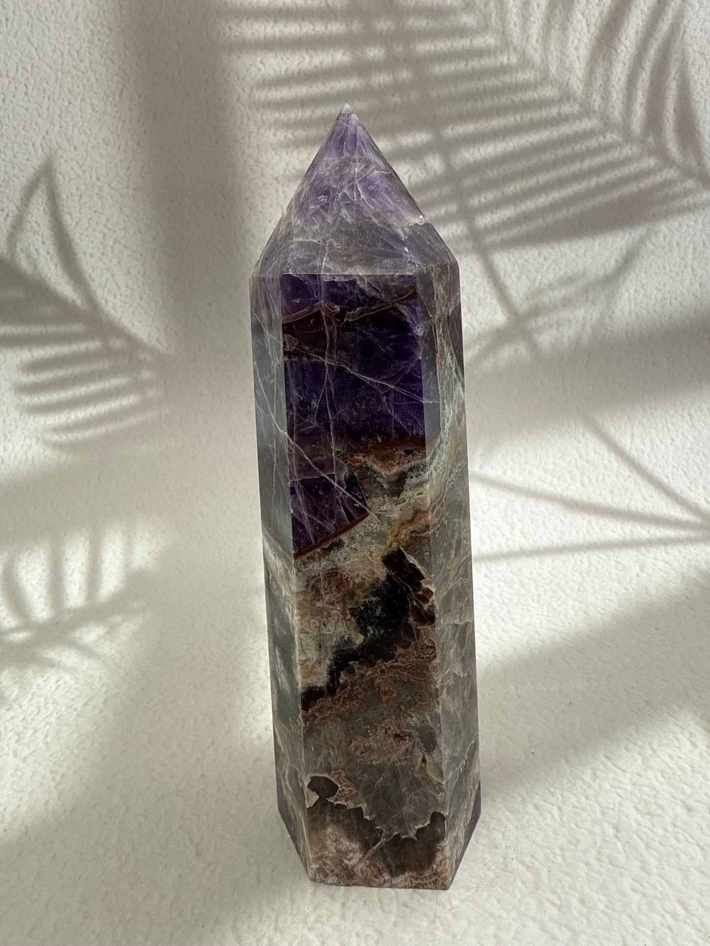 Chevron Amethyst Turm