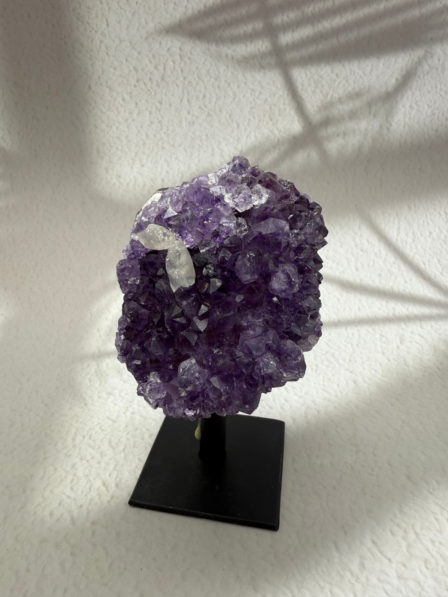 Amethyst mit Calcit