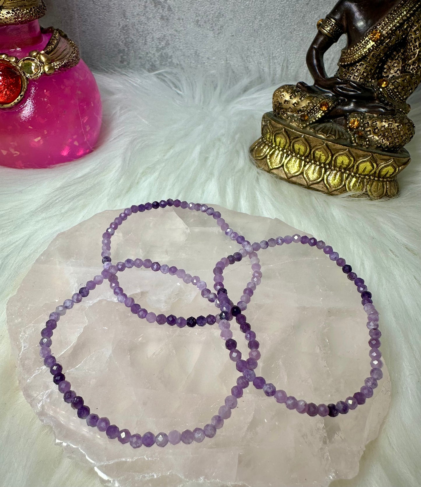 Lepidolit Perlenarmband facettiert
