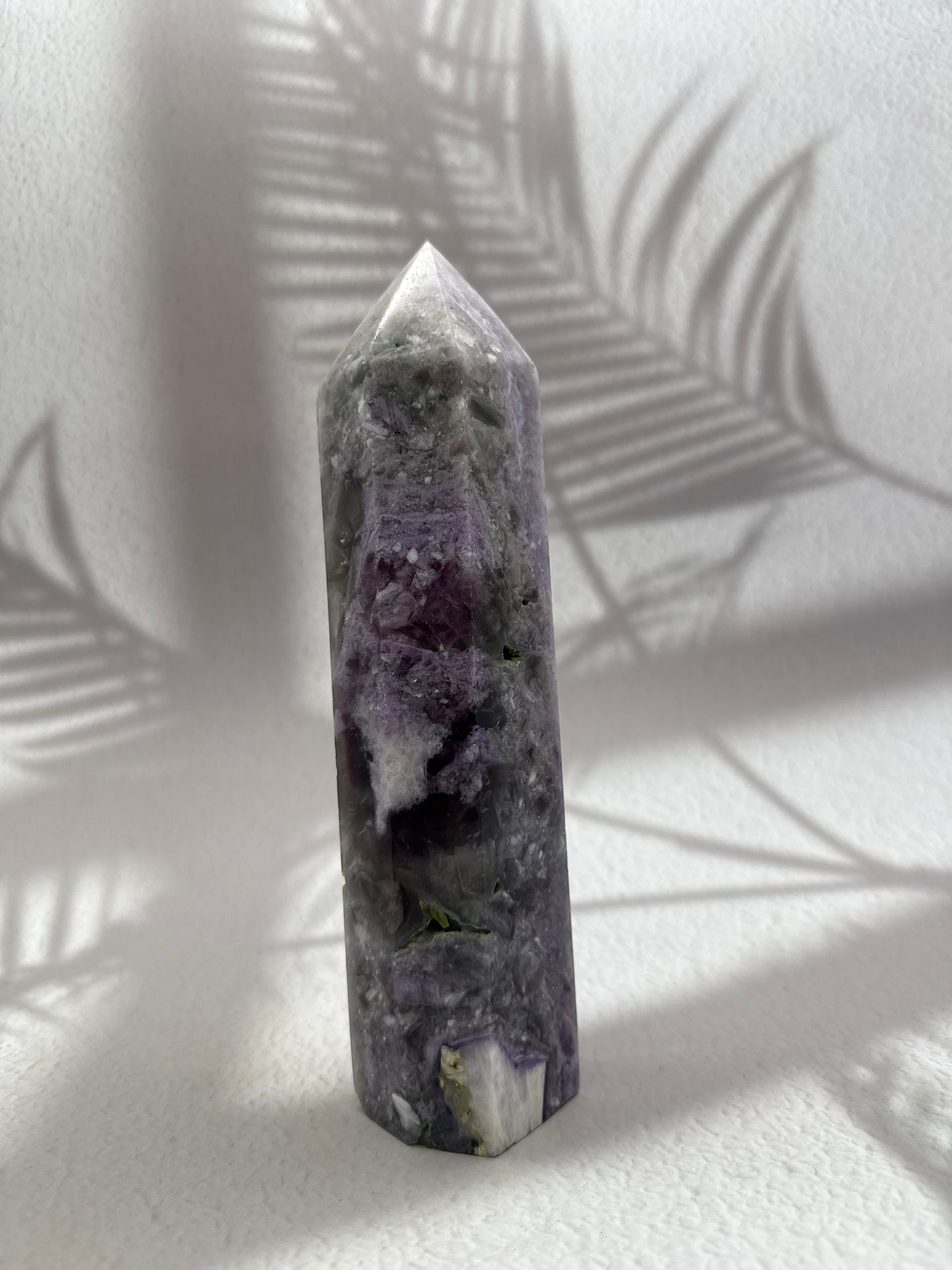 Chevron Amethyst Turm - groß