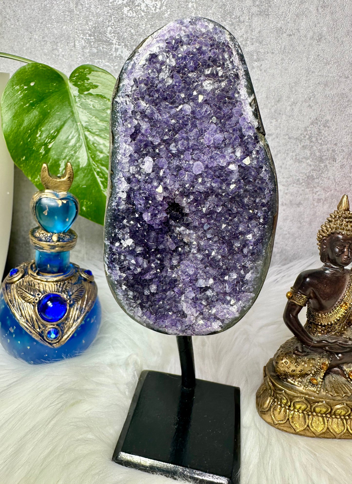 Dunkel Lila Amethyst
