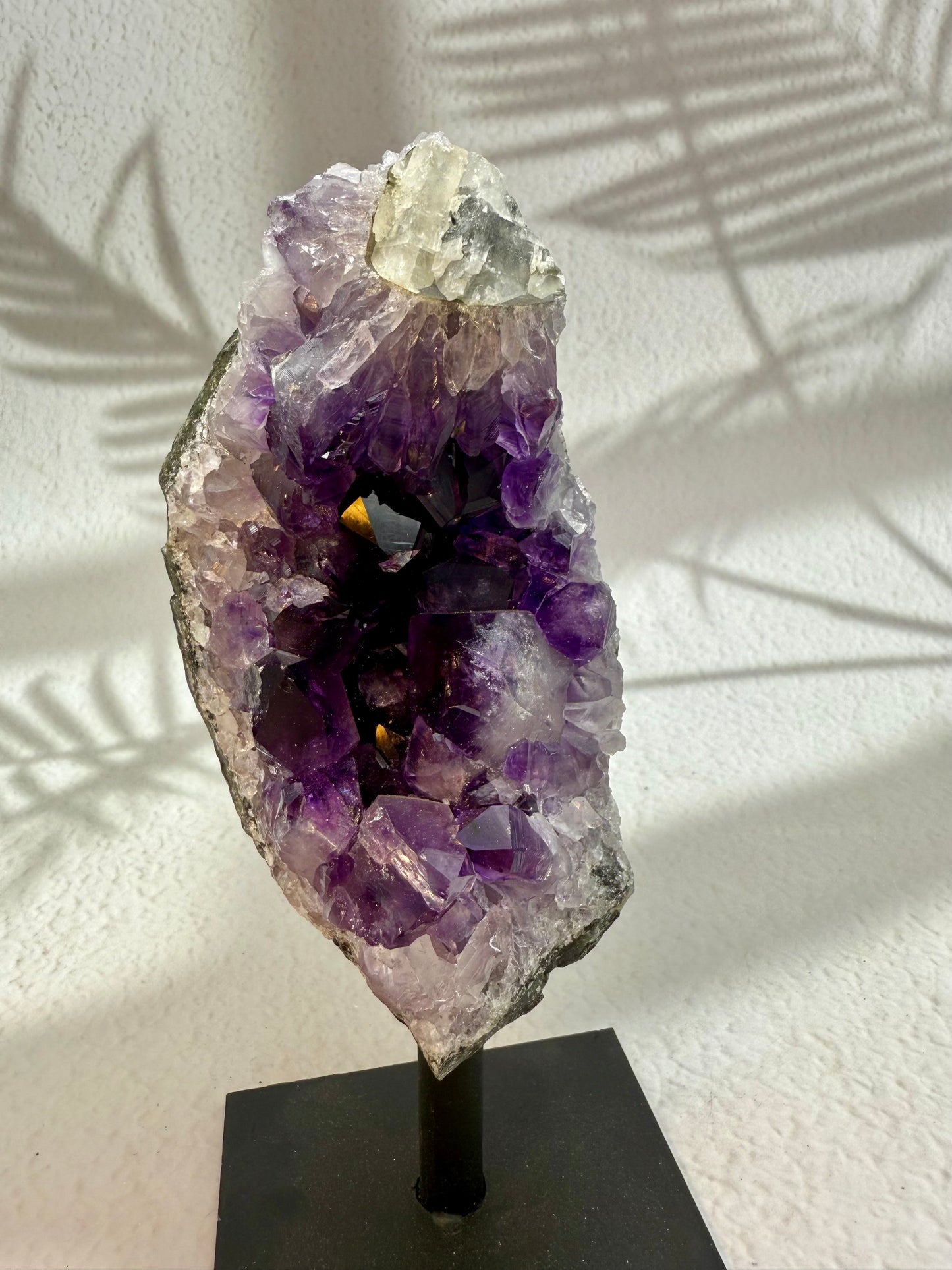 Amethyst Druse auf Ständer - II