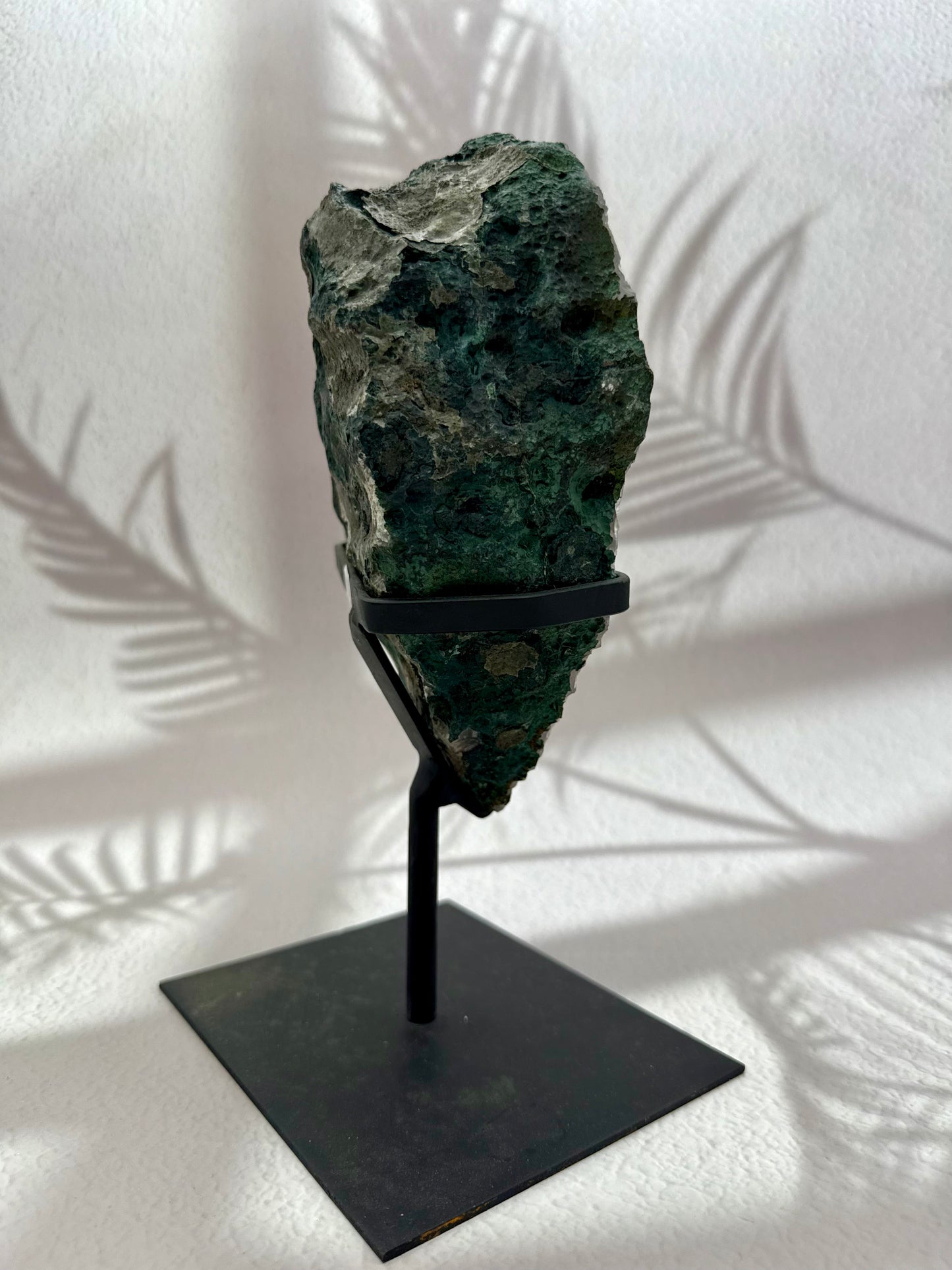 Amethyst auf Ständer