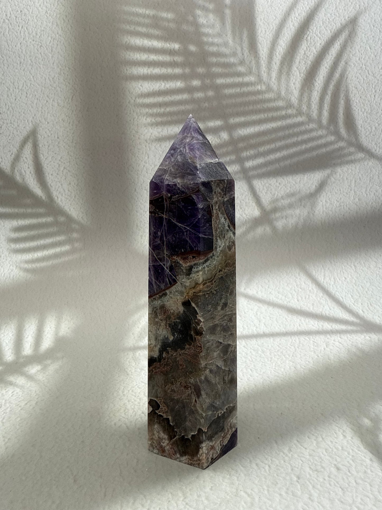 Chevron Amethyst Turm