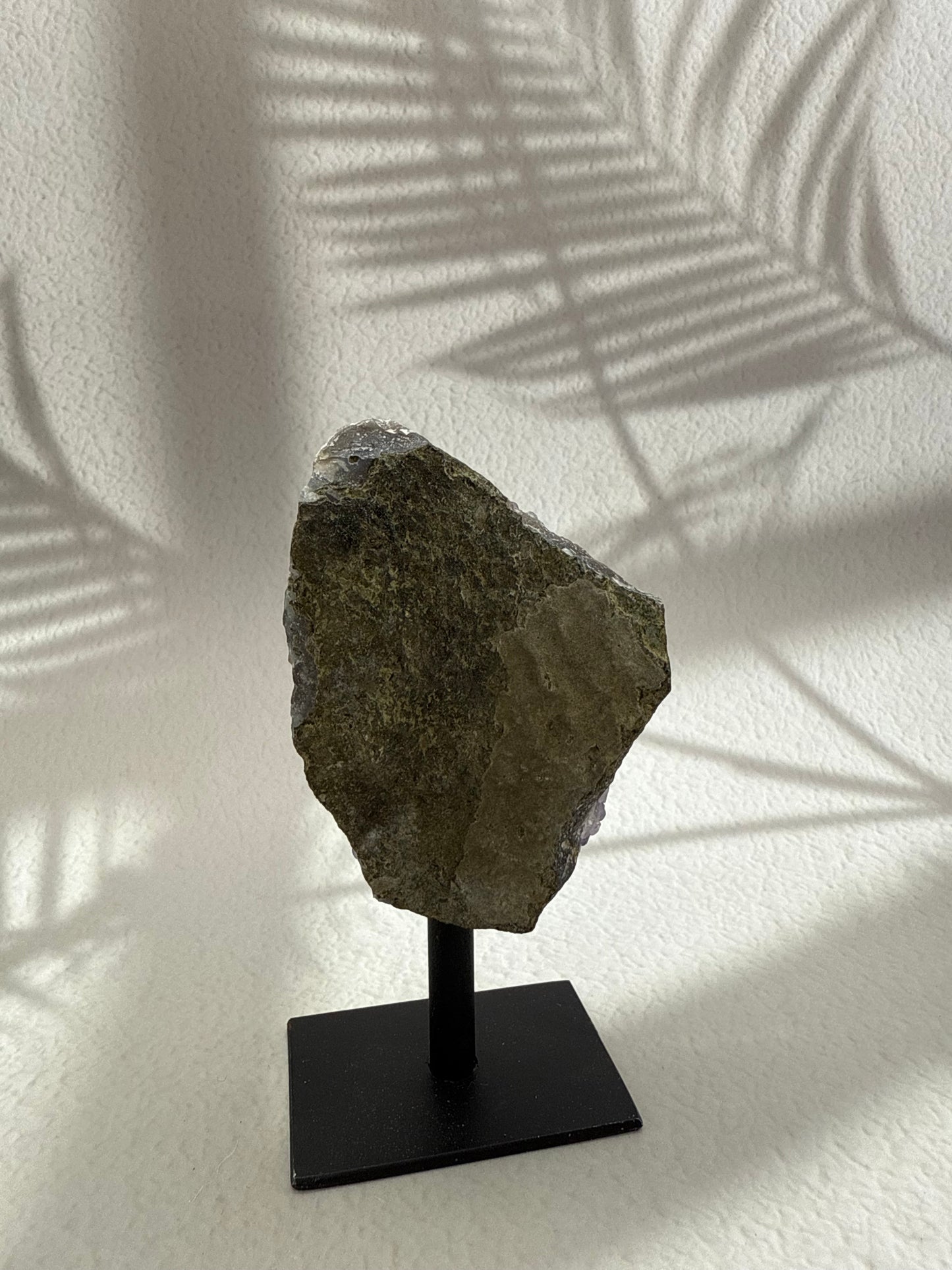 Amethyst auf Ständer 1