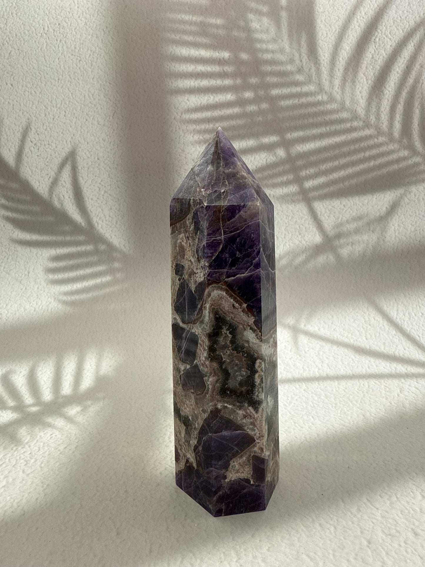 Chevron Amethyst Turm