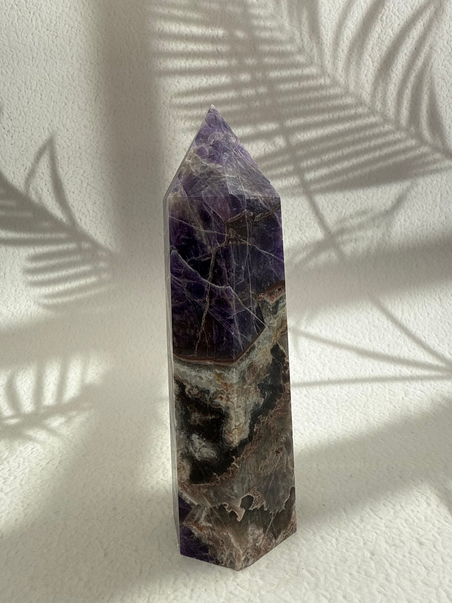 Chevron Amethyst Turm