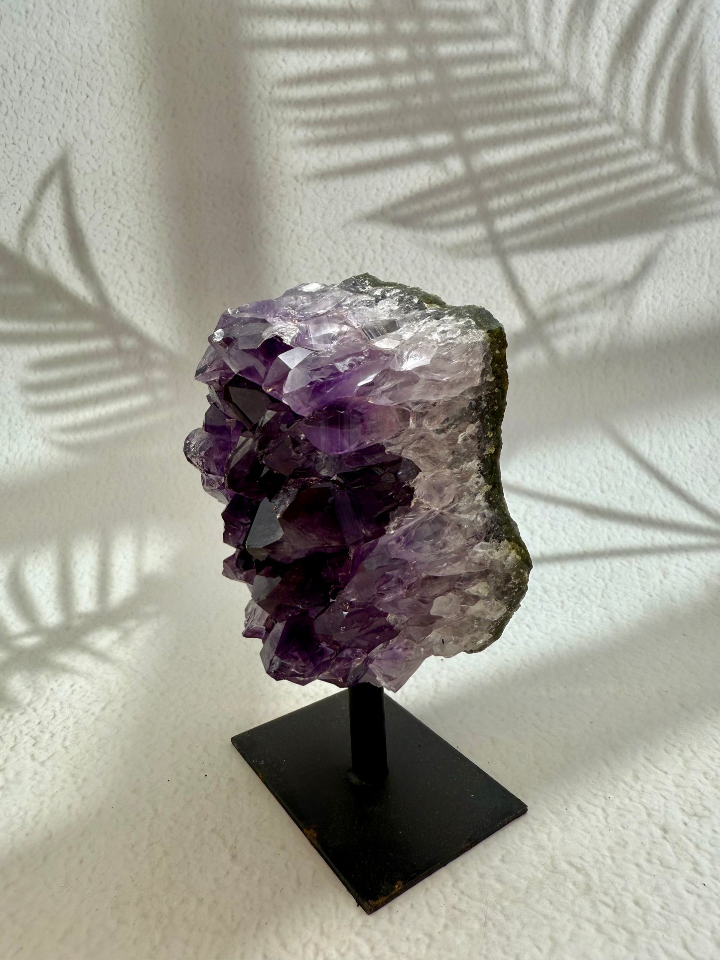 Amethyst Druse auf Ständer - I