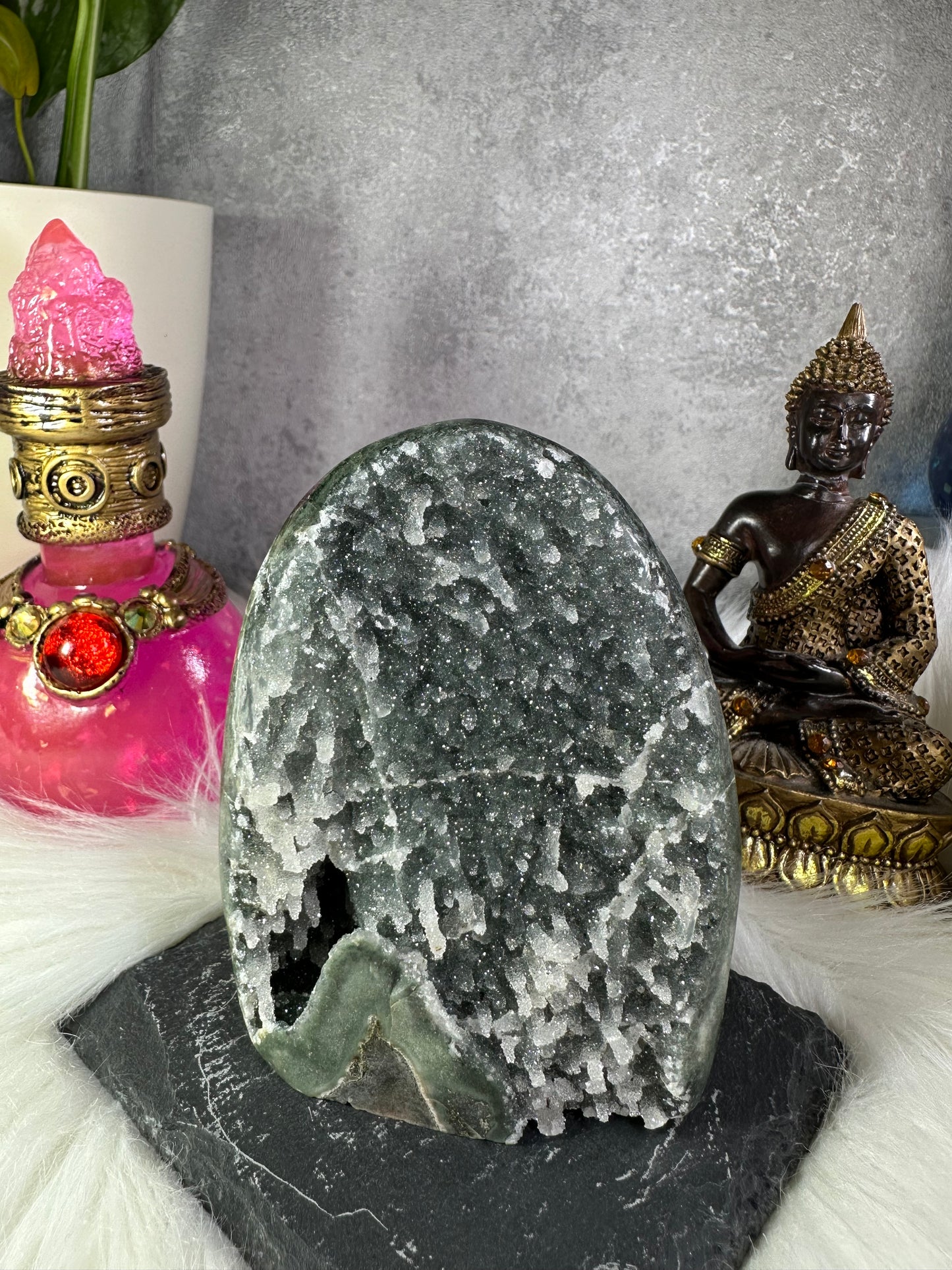Amethyst Druse grau