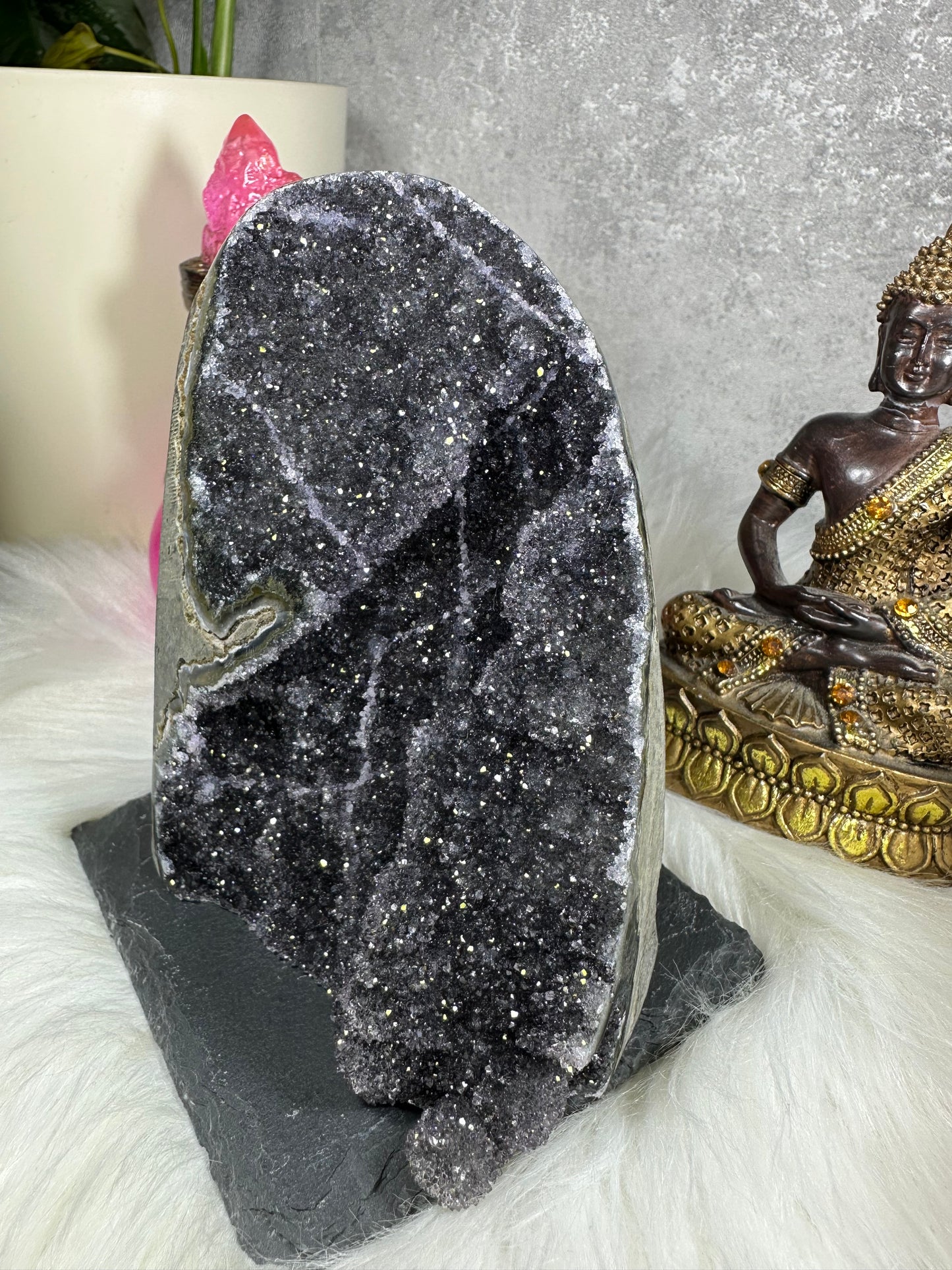 Grauviolette Amethyst Druse