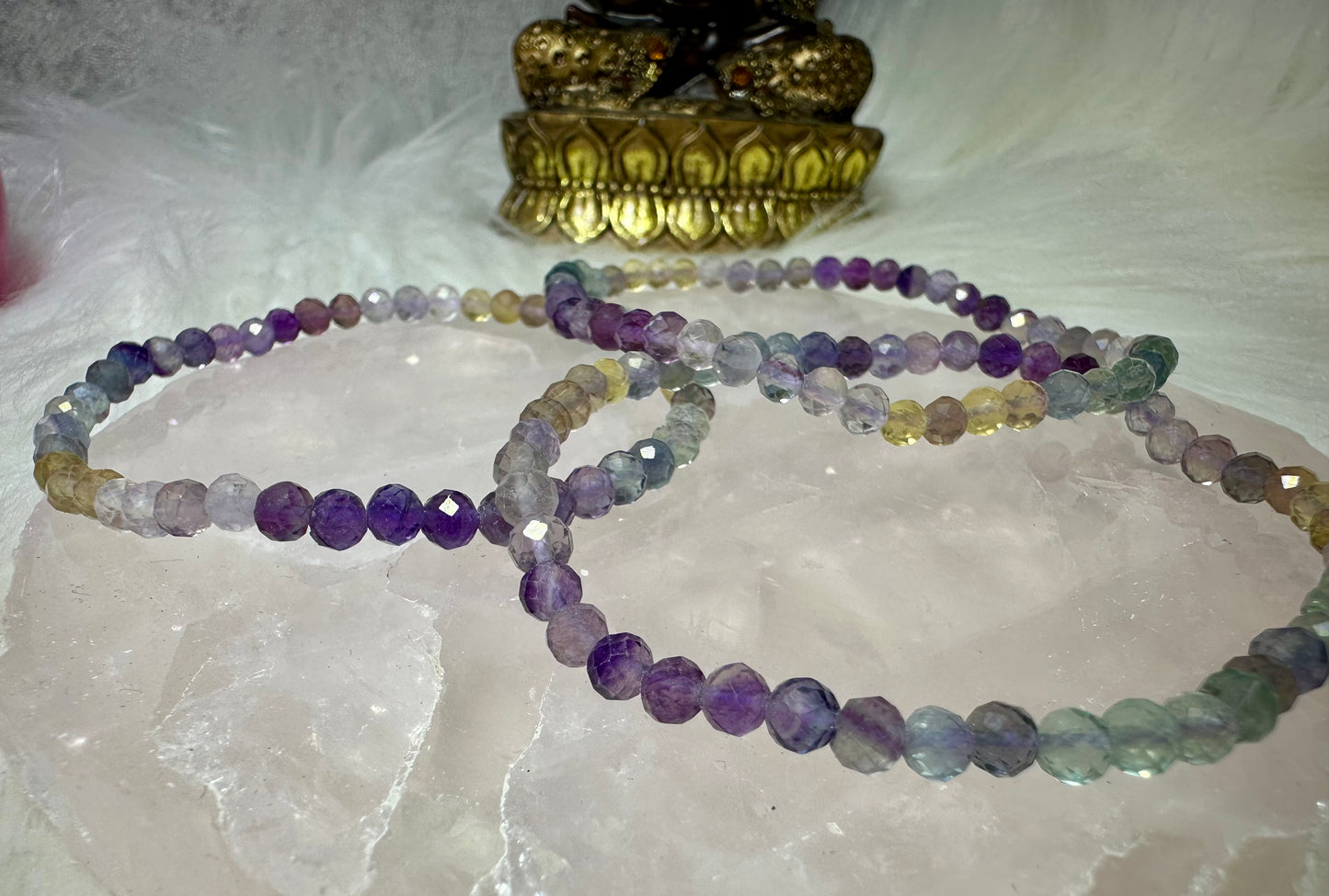 Lila Fluoritarmband facettiert