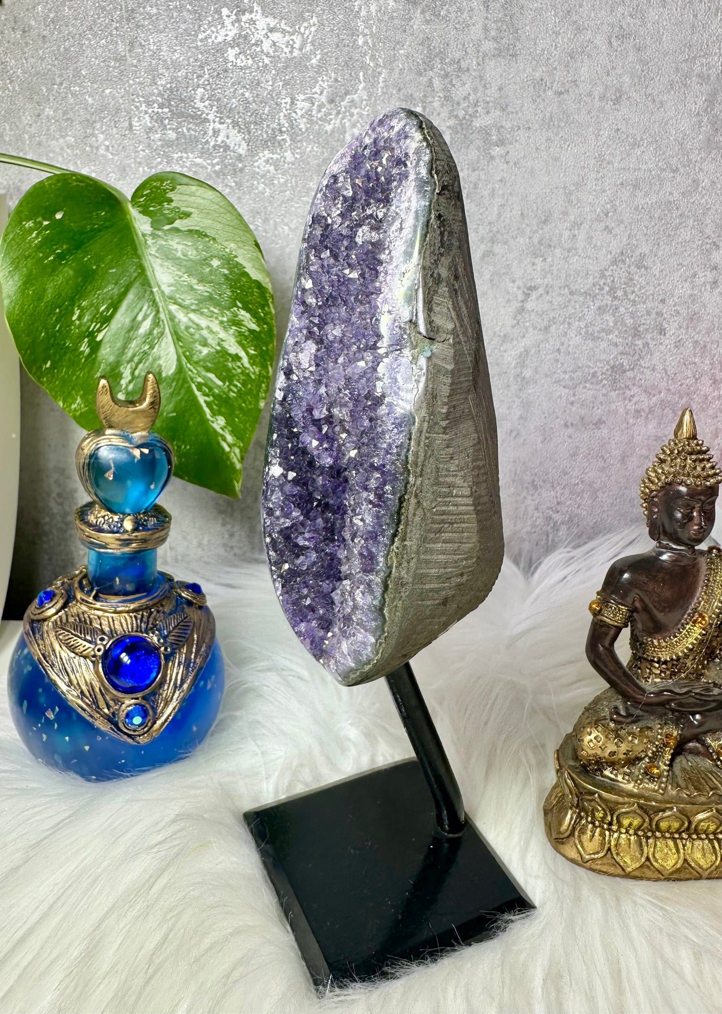 Dunkel Lila Amethyst