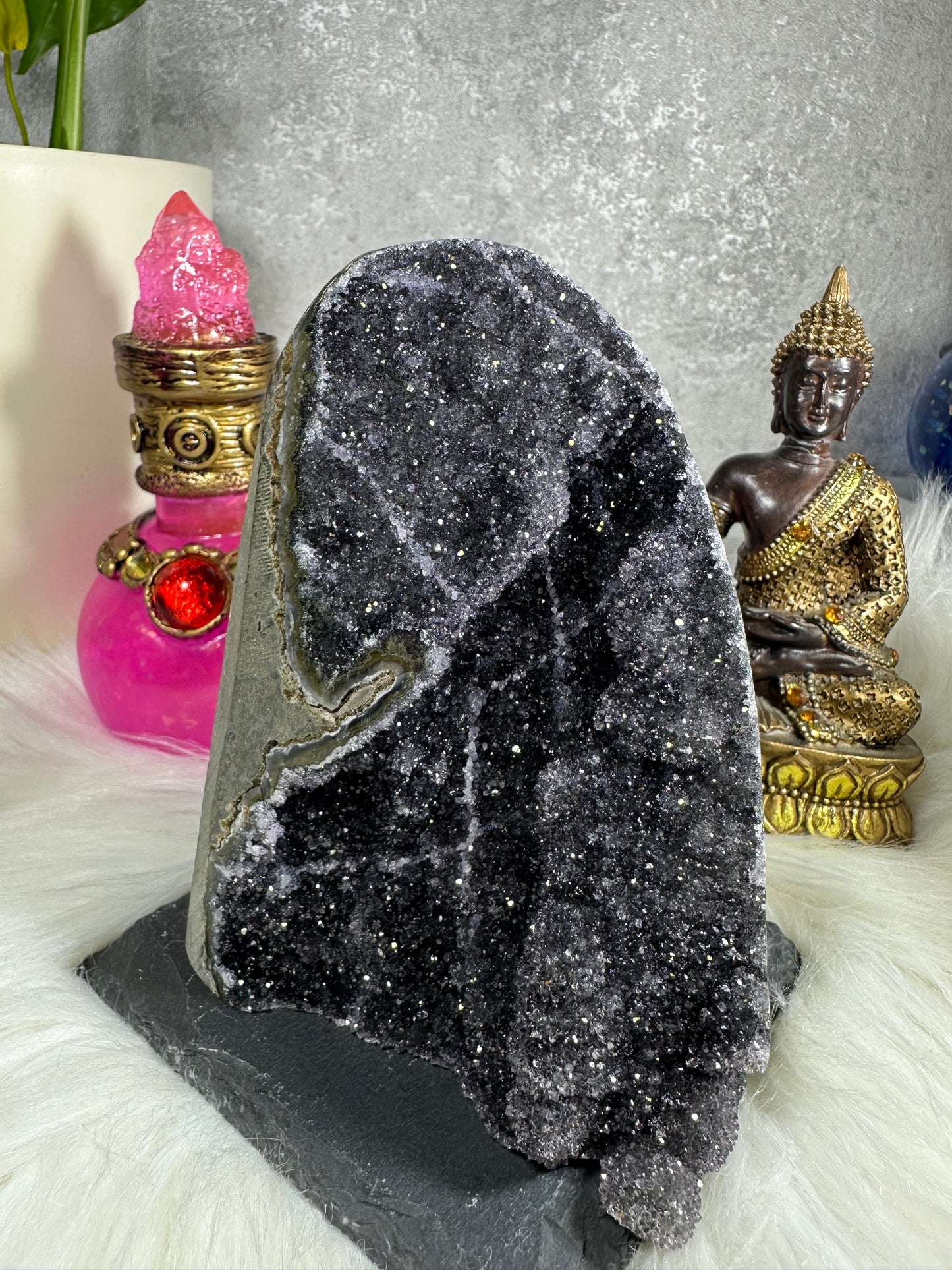 Grauviolette Amethyst Druse