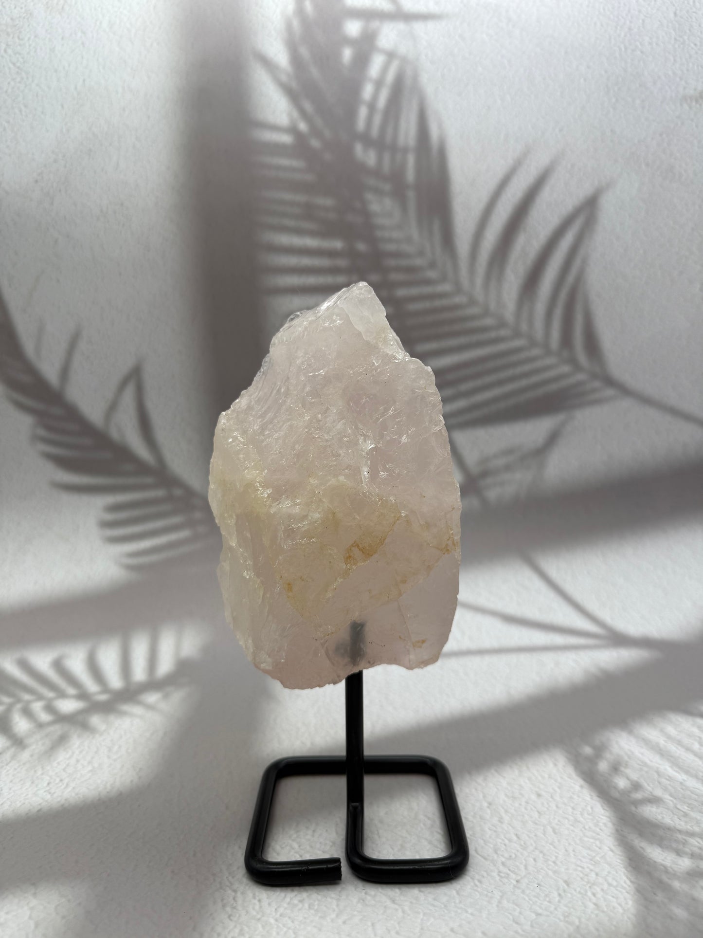 Rosenquarz auf Ständer I