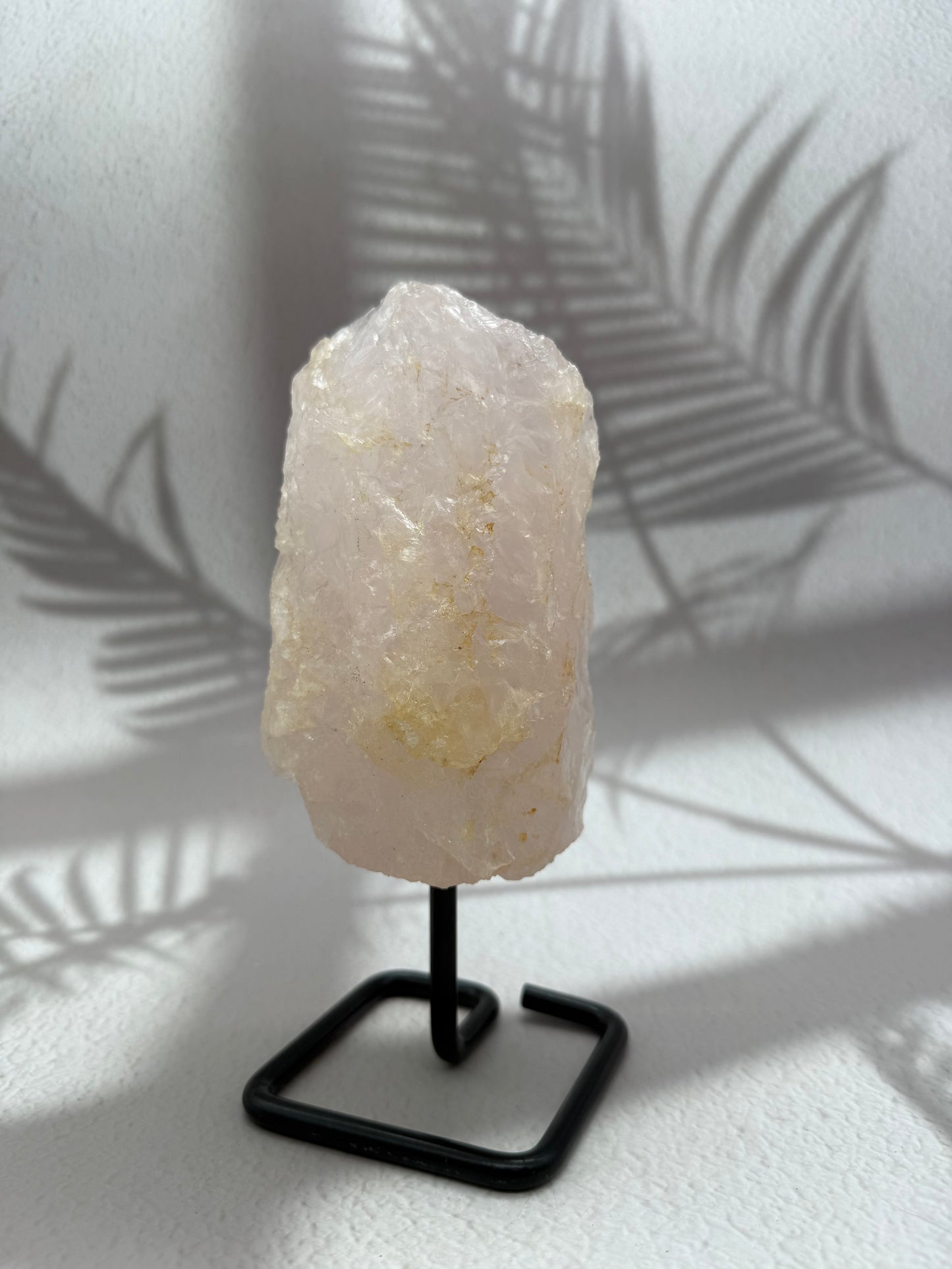 Rosenquarz auf Ständer II
