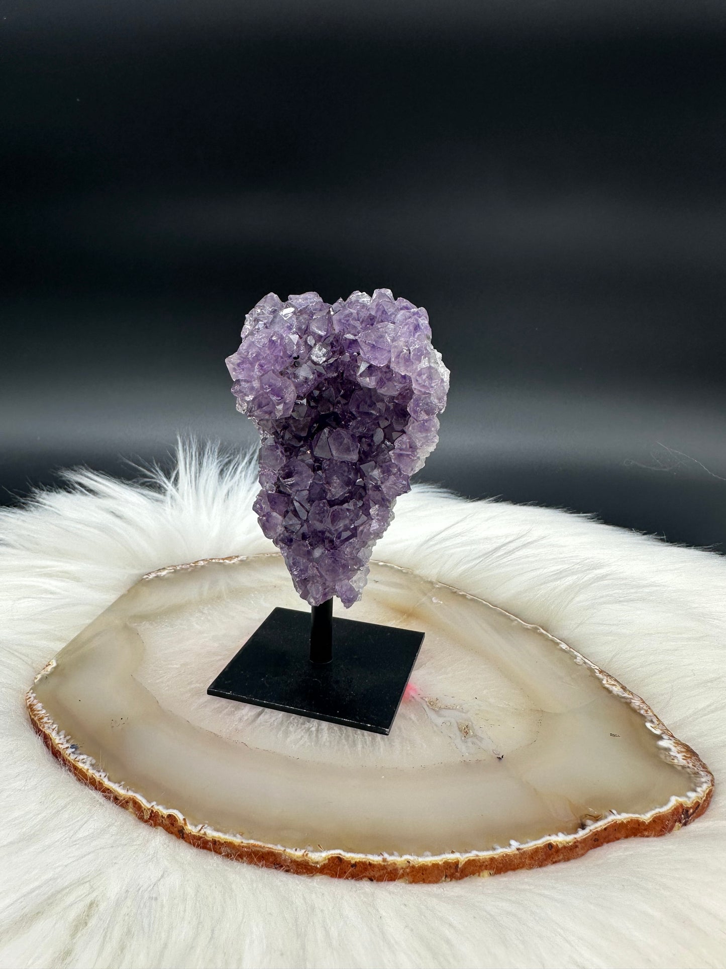 Amethyst auf Ständer