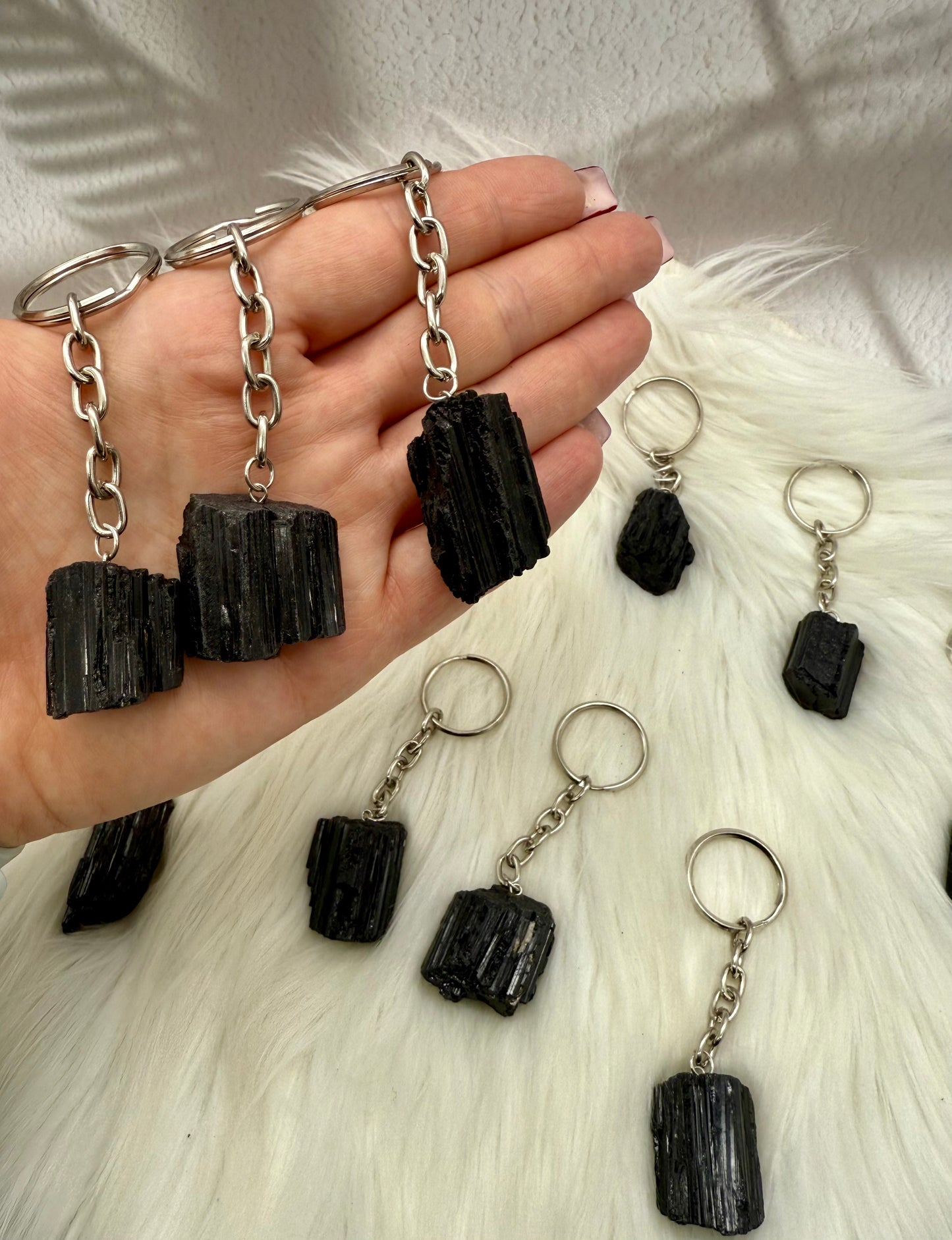 Schwarzer Turmalin Anhänger roh