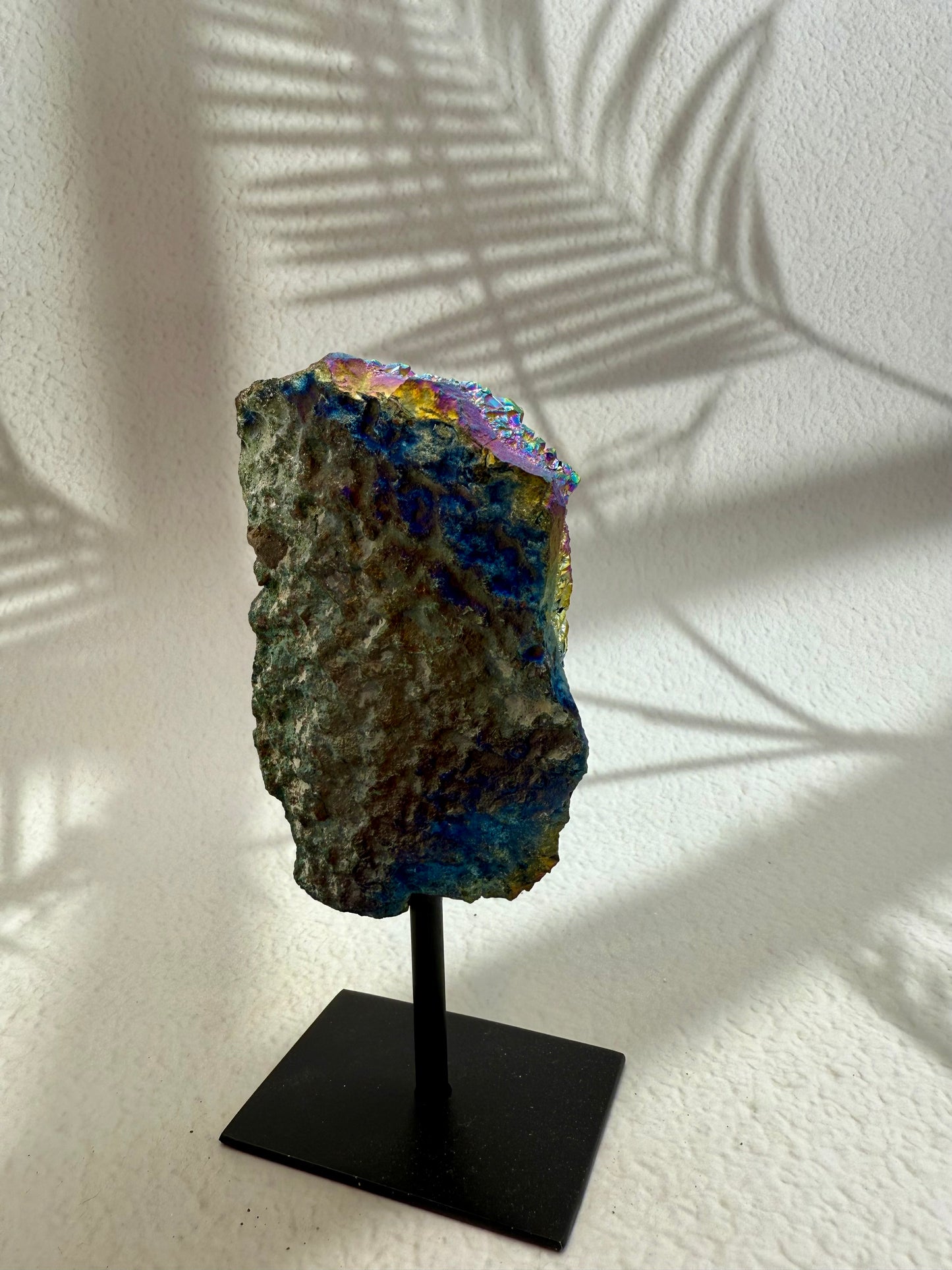 Titaniumquarz auf Ständer III