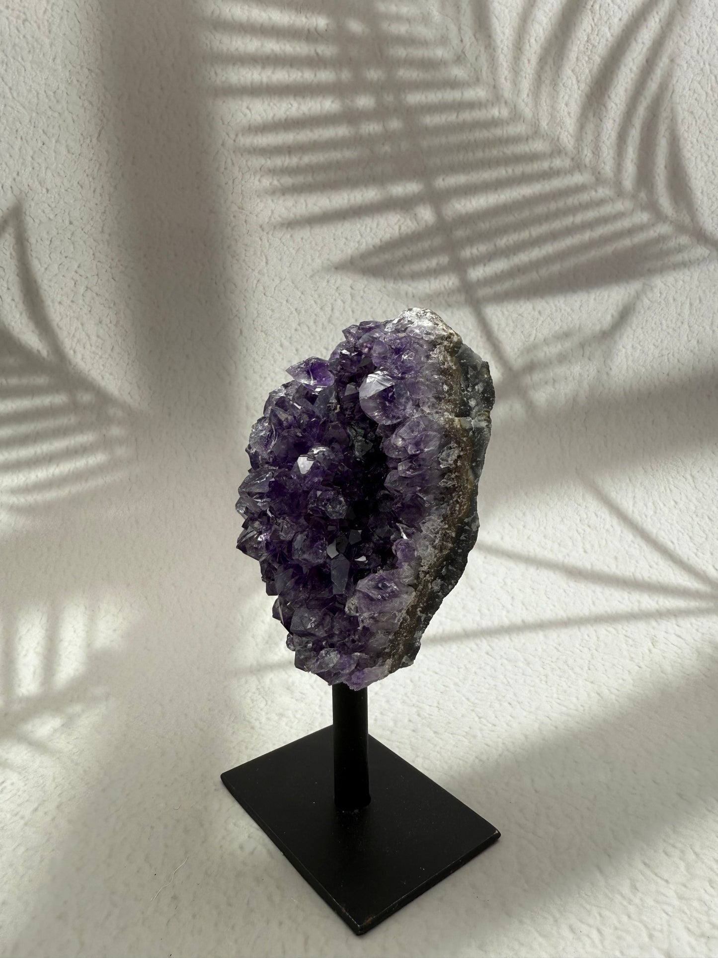 Amethyst auf Ständer 1