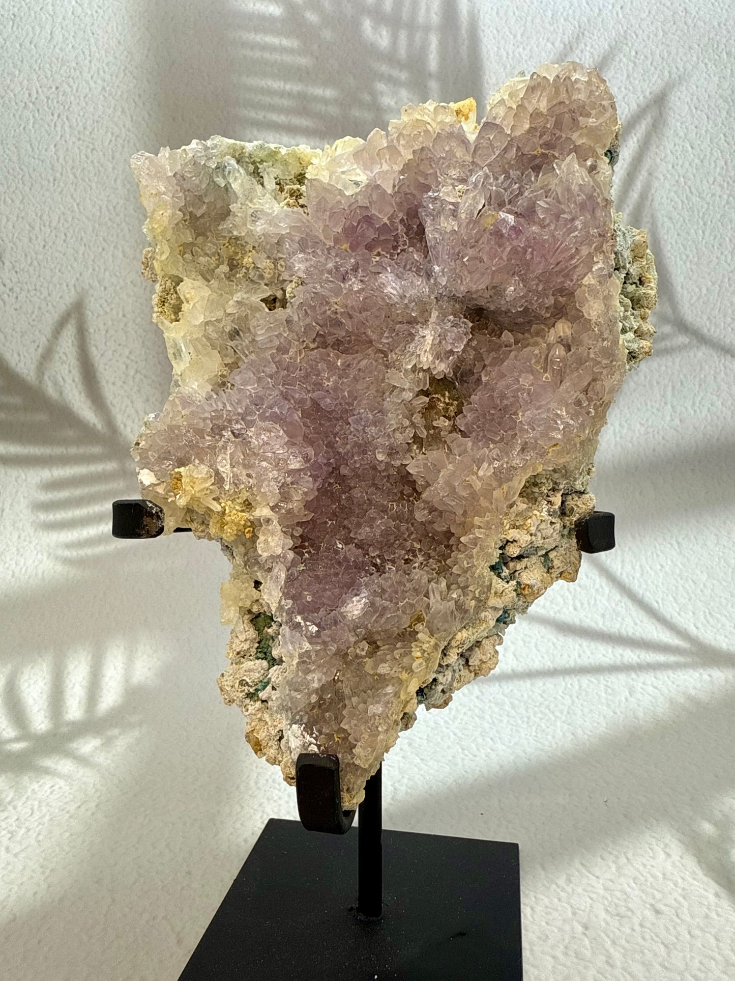 Zeolith/Amethyst auf Ständer