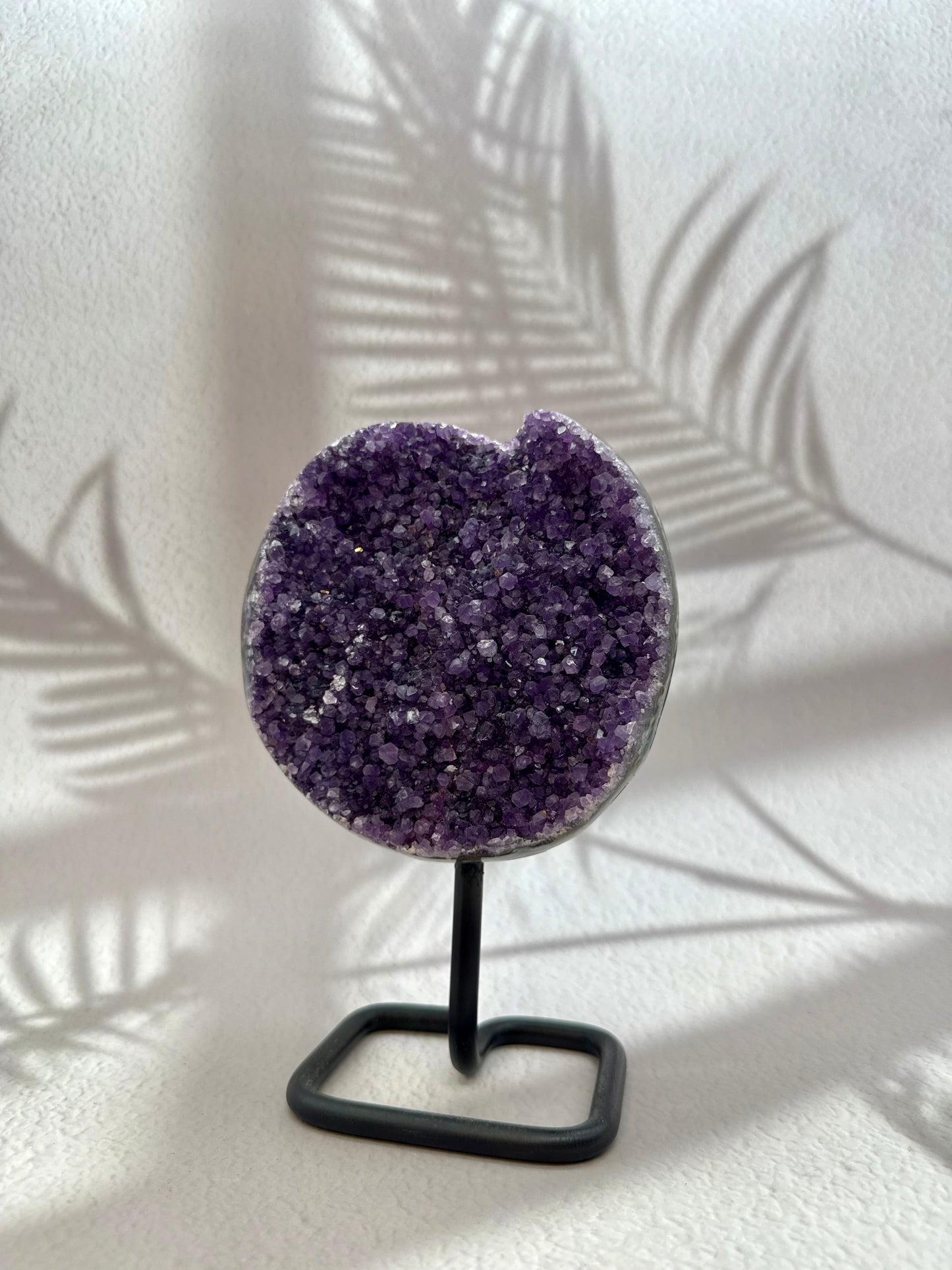 Amethyst auf Ständer I