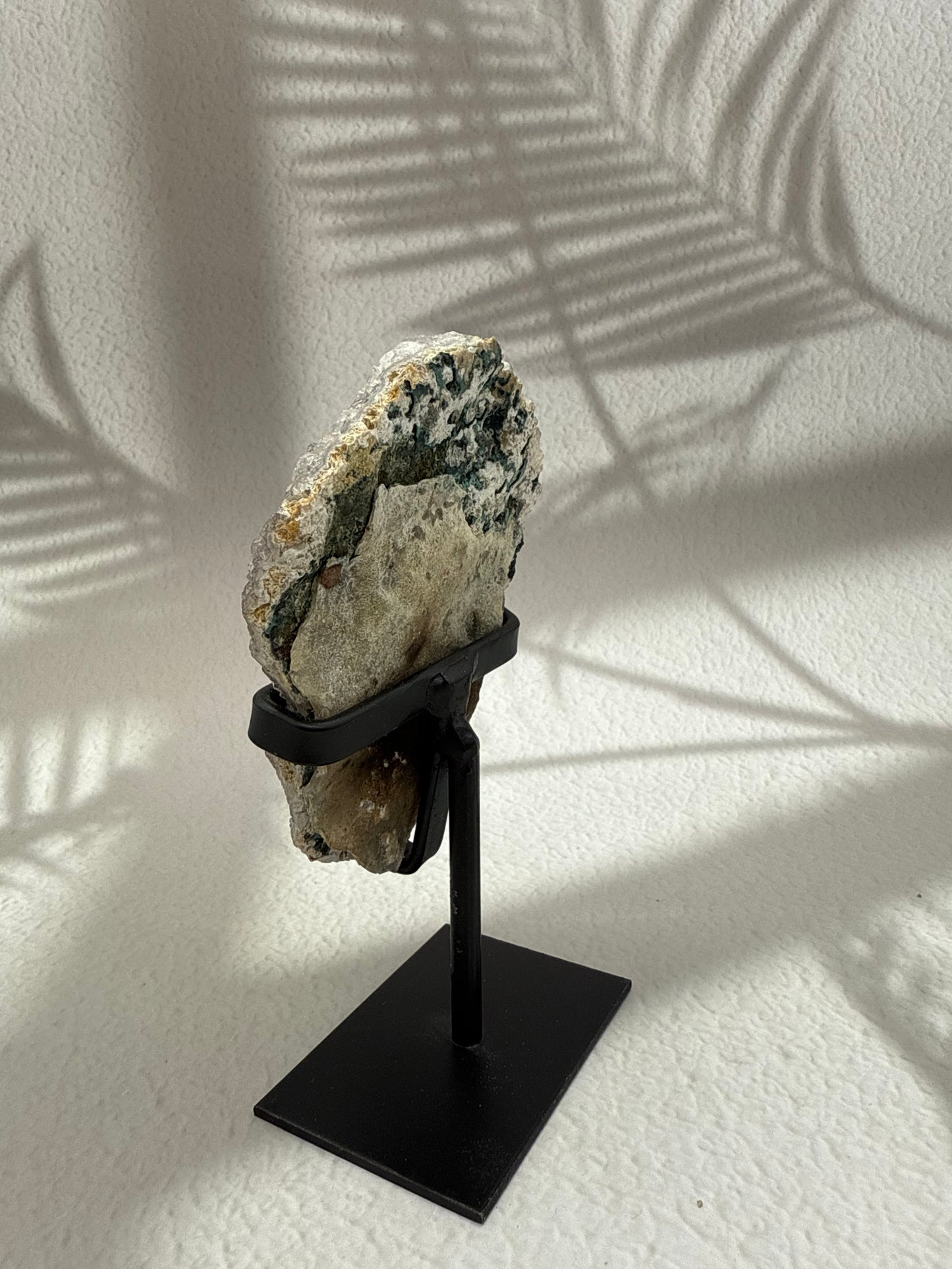 Zeolith auf Ständer 3