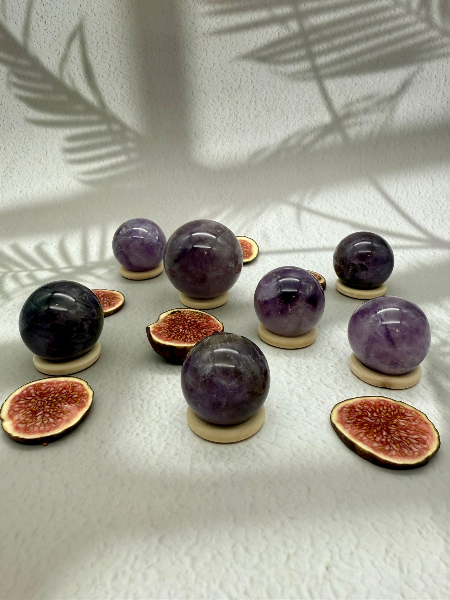 Amethyst Kugel - dunkellila