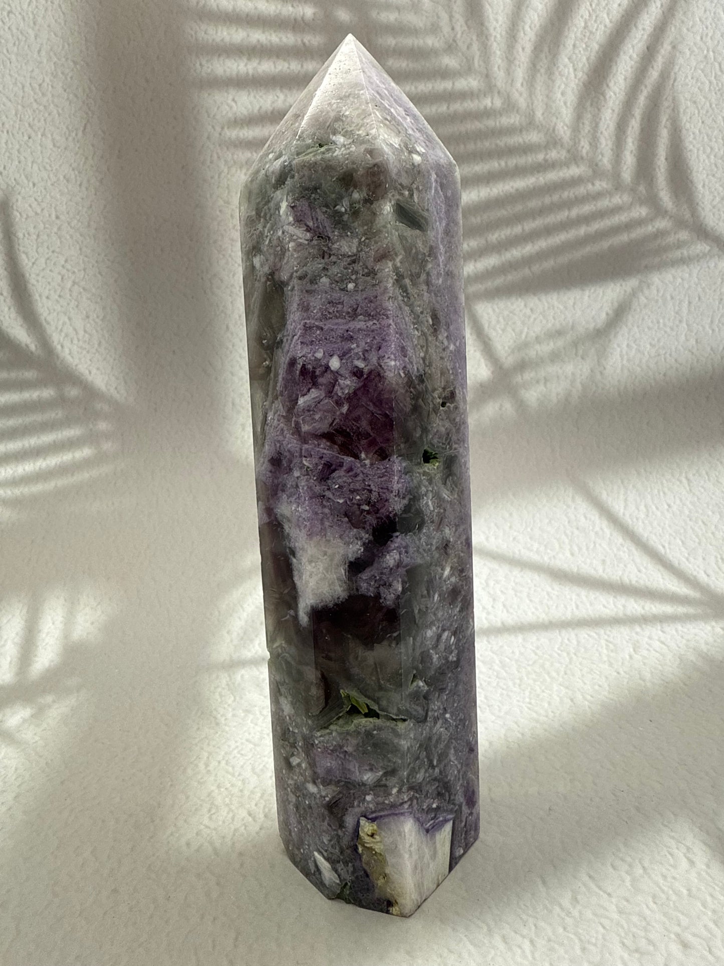 Chevron Amethyst Turm - groß