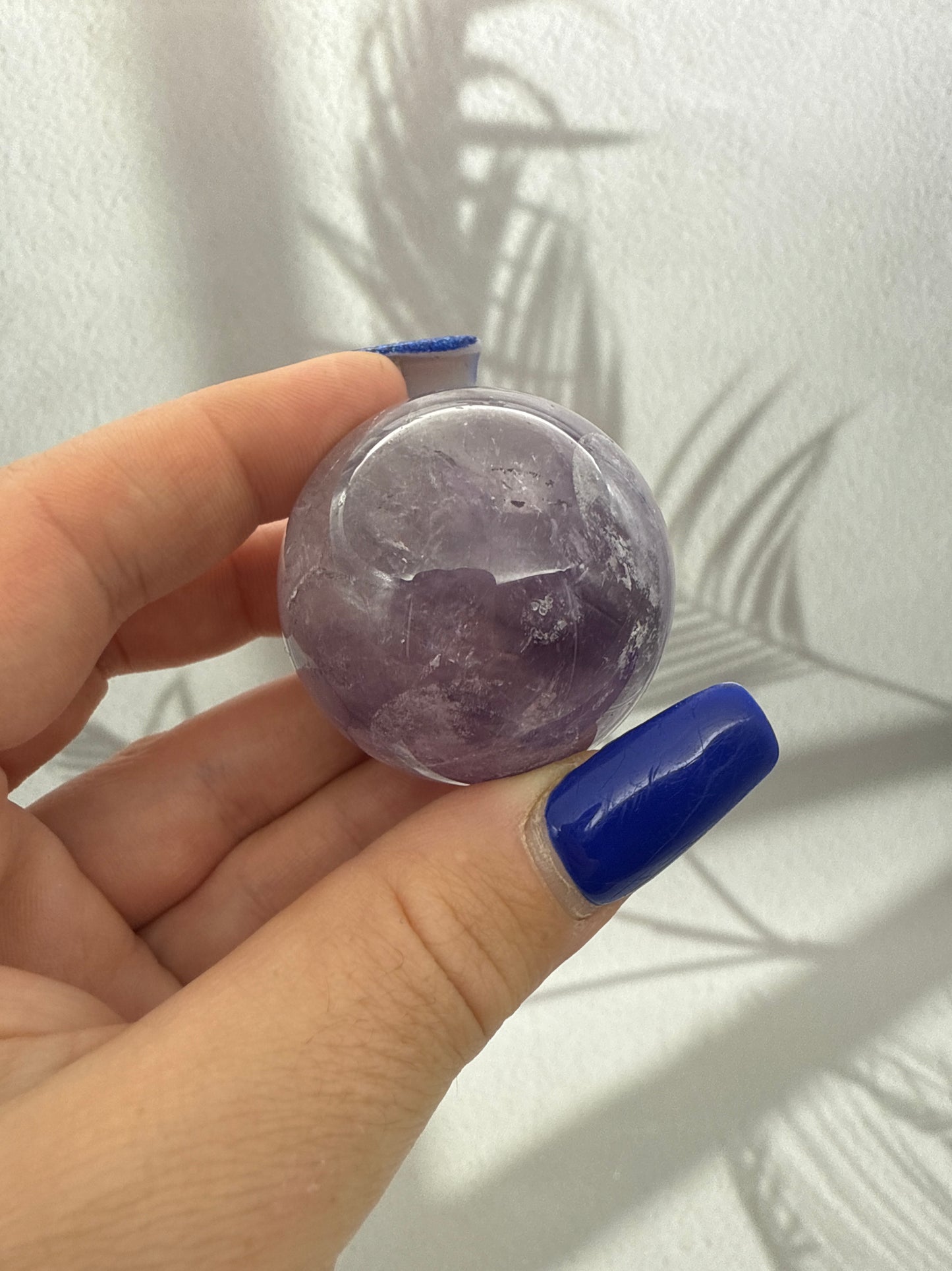 Amethyst Kugel - dunkellila