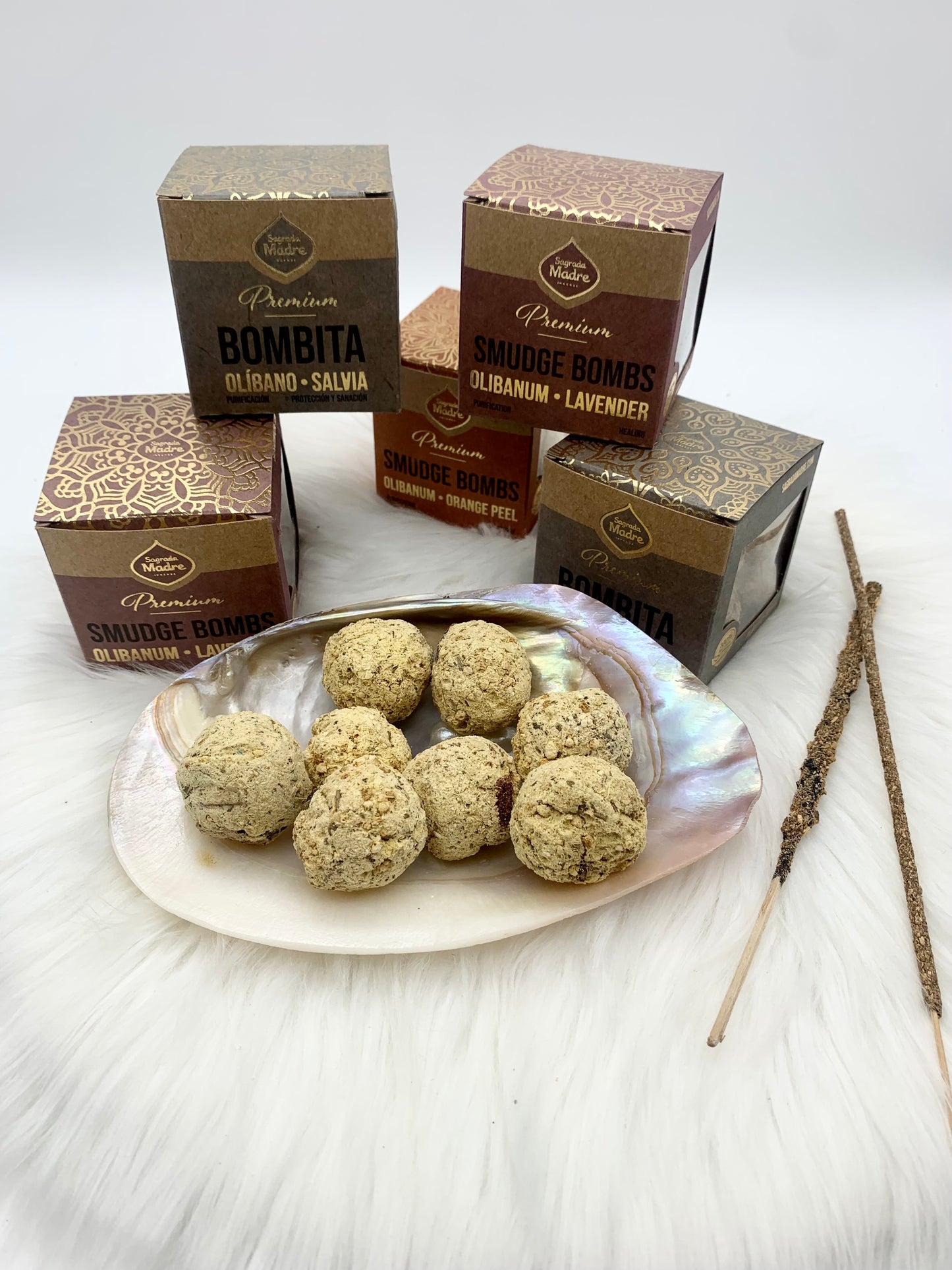 Sagrada Madre Premium Smudge Bomb Olibanum & Lavendel