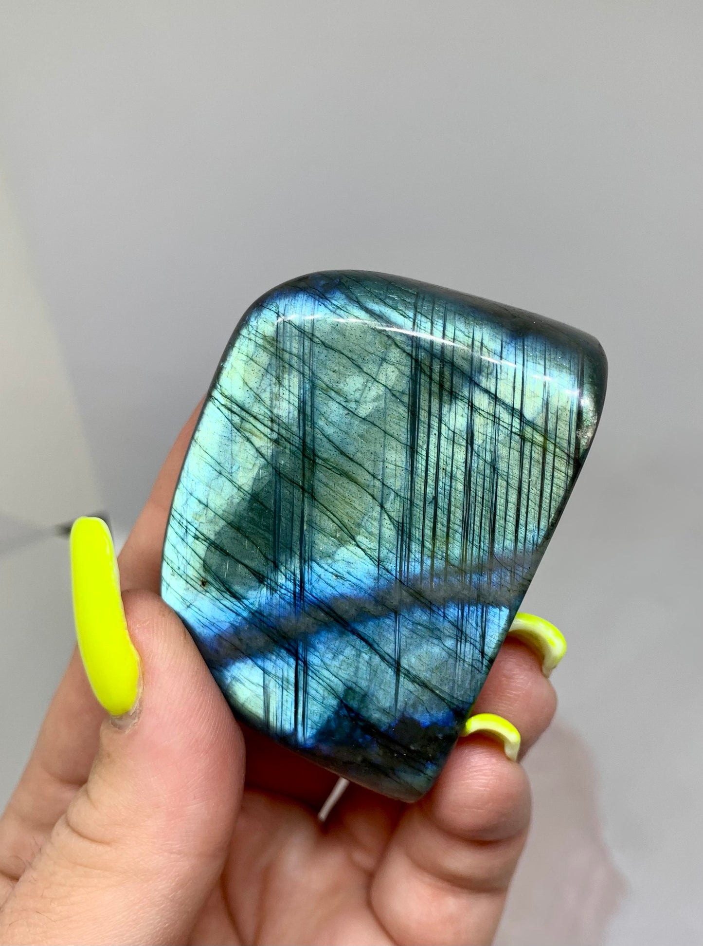 Labradorit klein - blau/grüner Flash