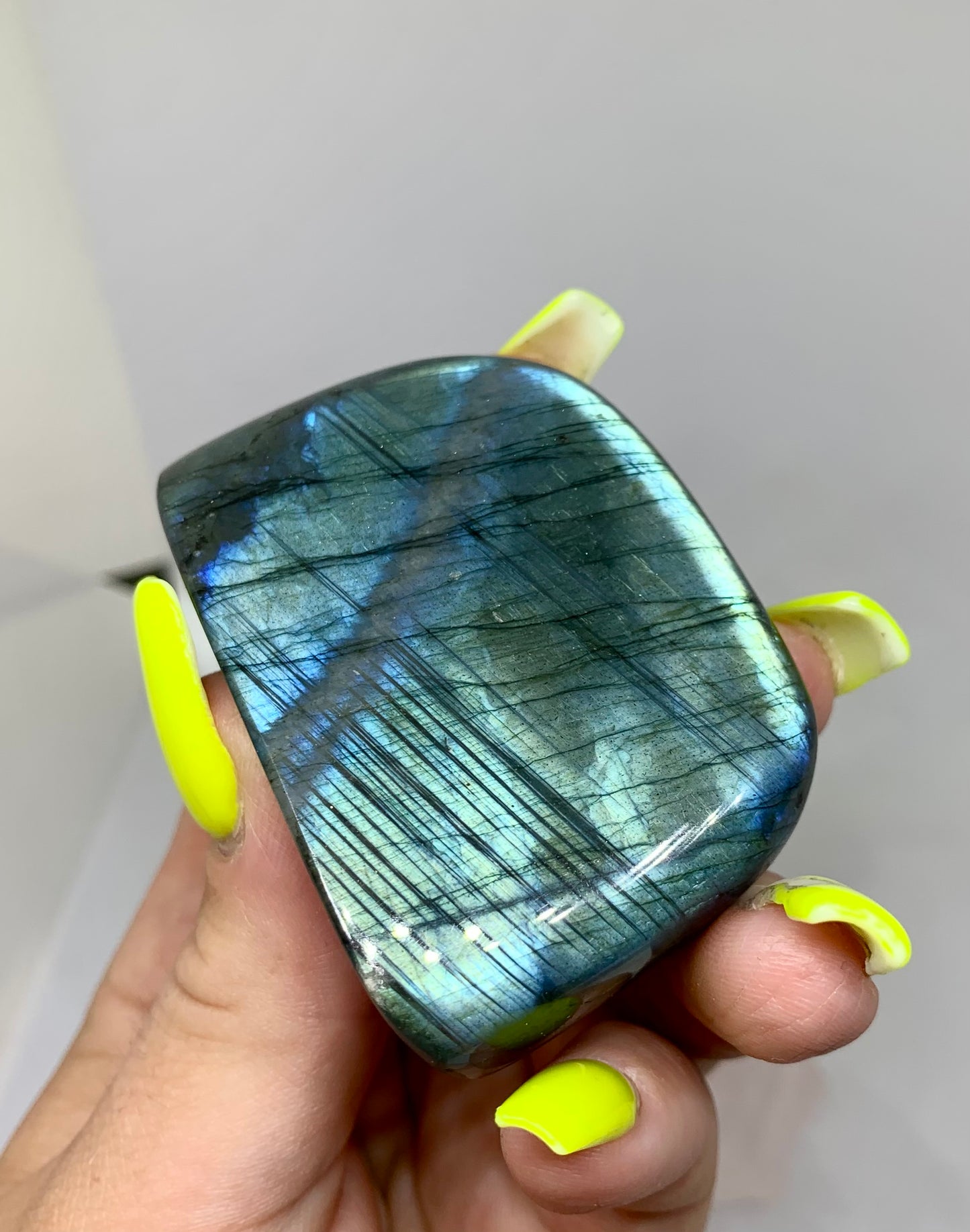 Labradorit klein - blau/grüner Flash
