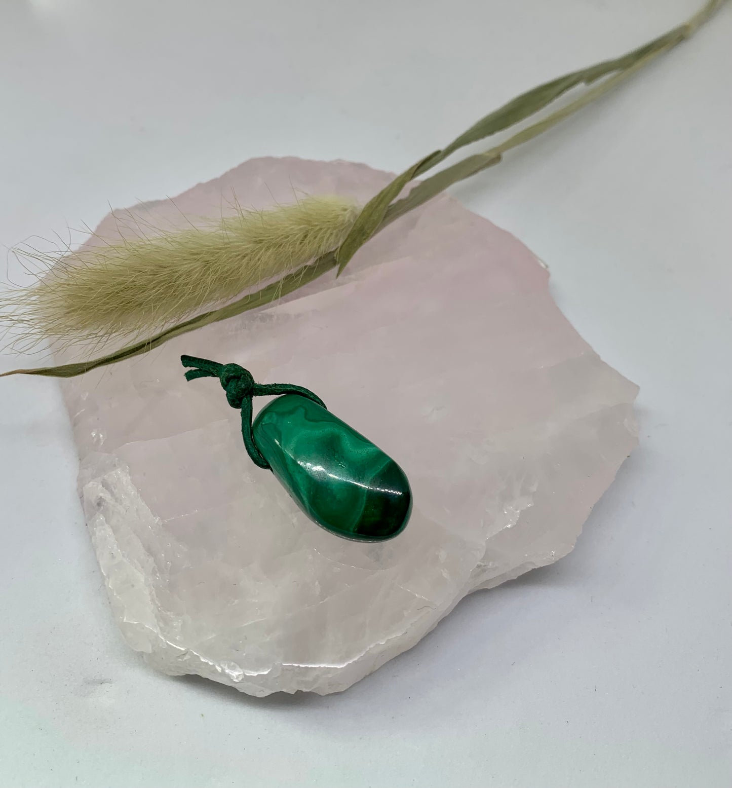 Malachit Anhänger gebohrt