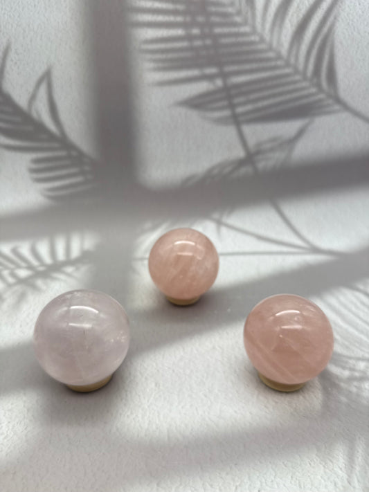 Rosenquarz Kugel 1-3