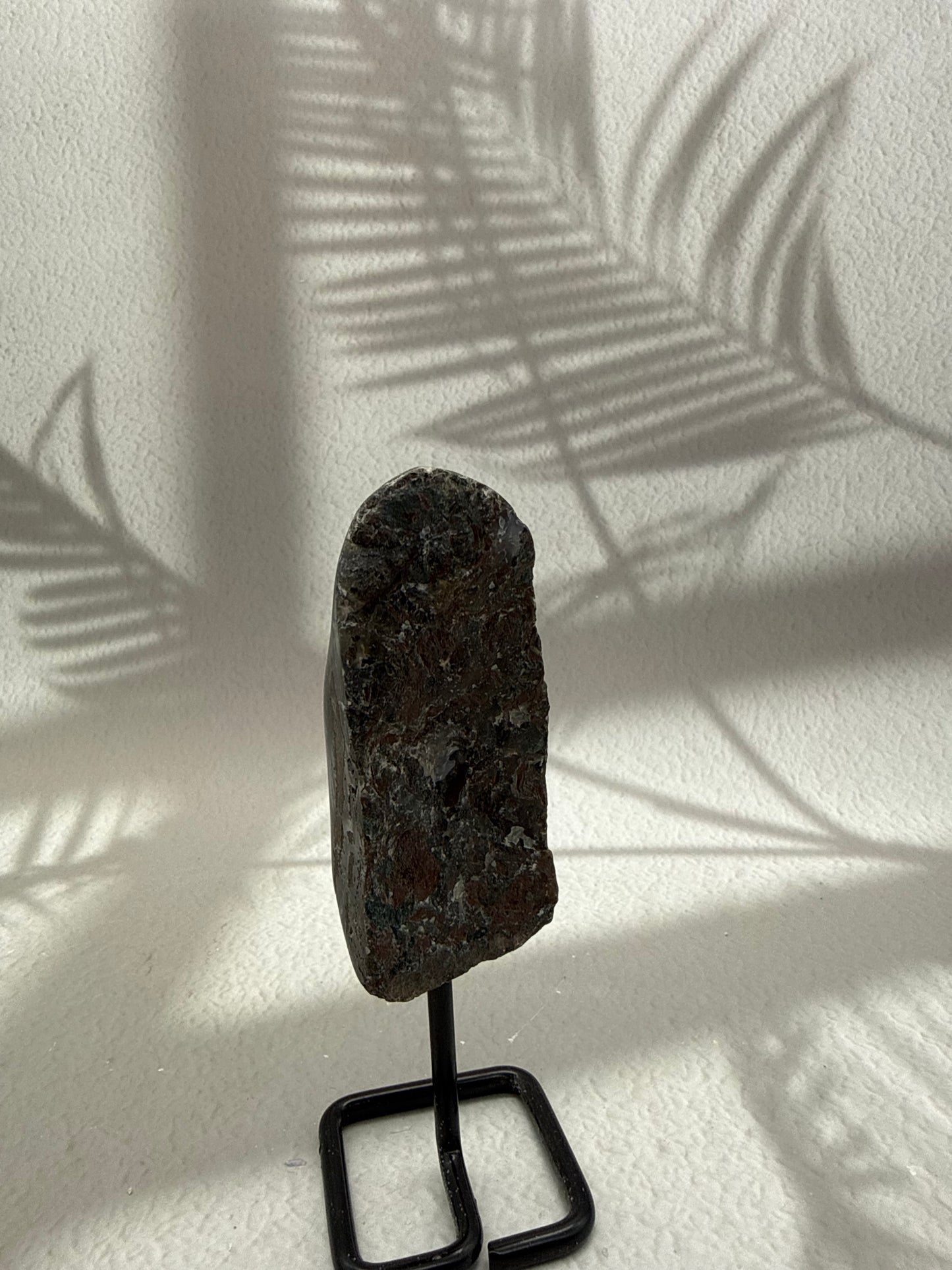 Achat-Amethyst auf Ständer I