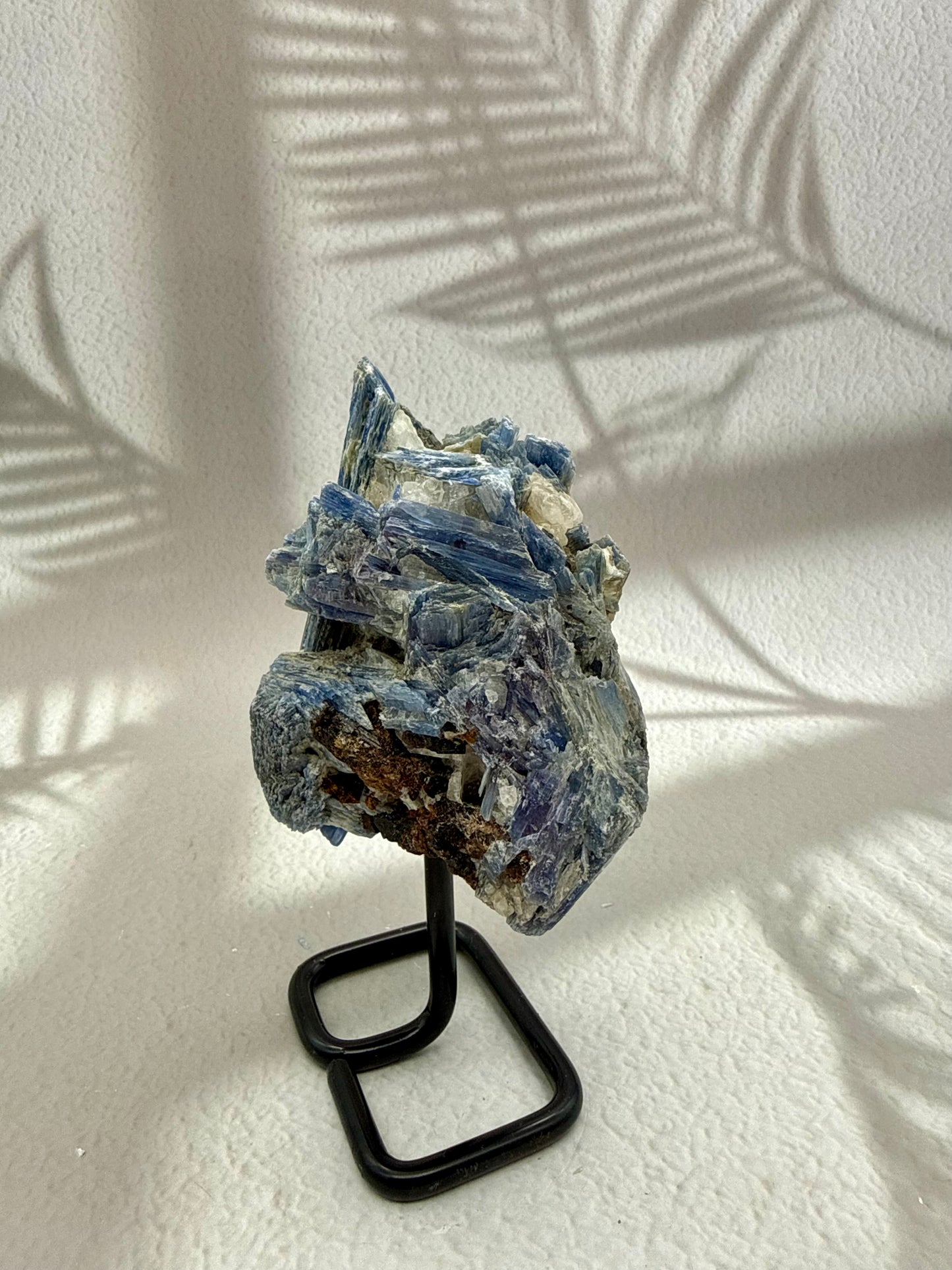 Blauer Kyanit VII