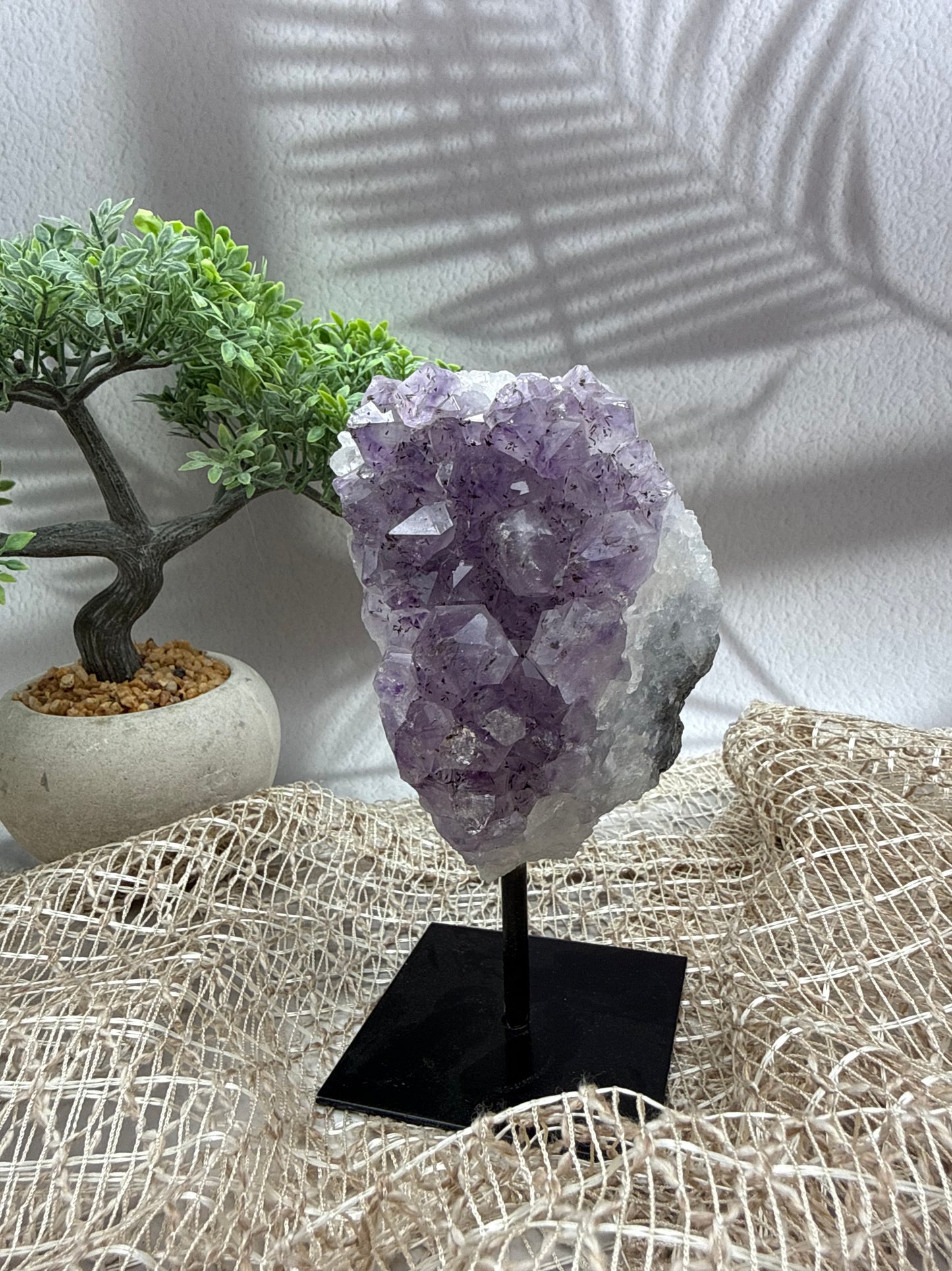 Amethyst auf Ständer - 4