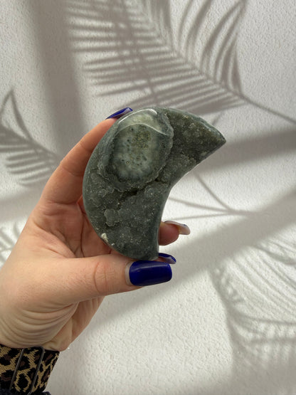 Grün/Grauer Amethyst Mond