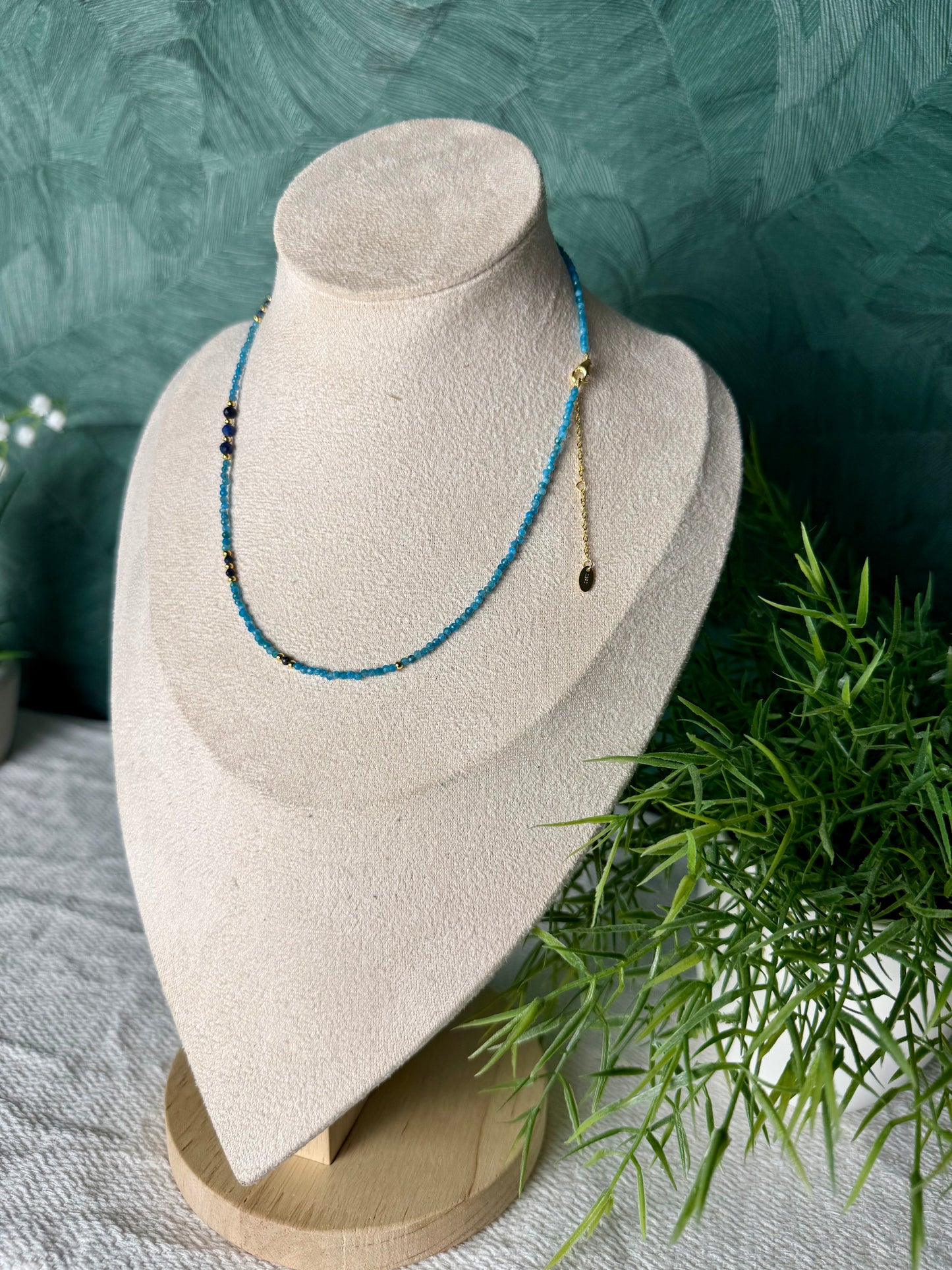 Edelsteinkette „Bleu Impérial“ Apatit & Lapislazuli, 925 Silber, 18K Gold