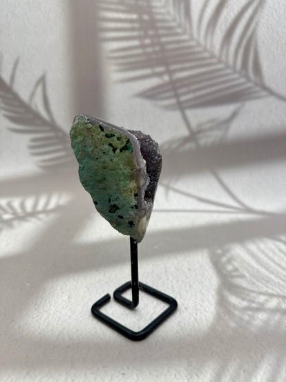Achat-Amethyst auf Ständer II