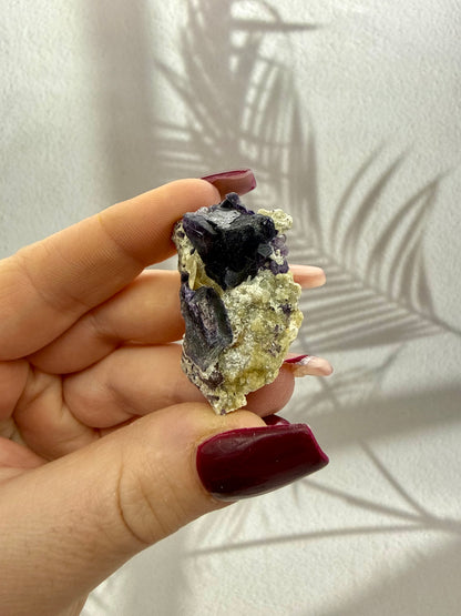 Lila Fluorit Rohstück