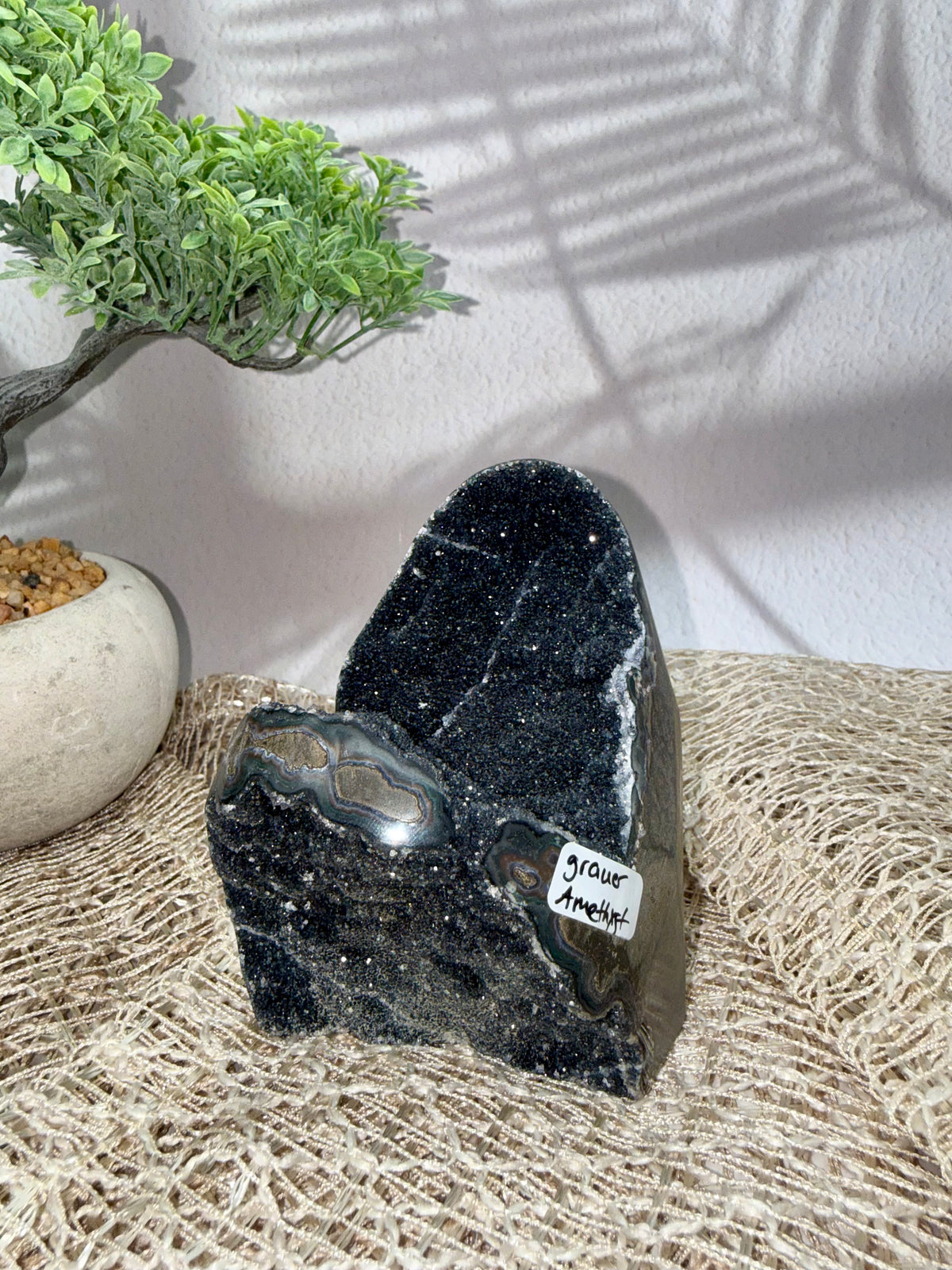 Amethyst Druse - dunkelgrau