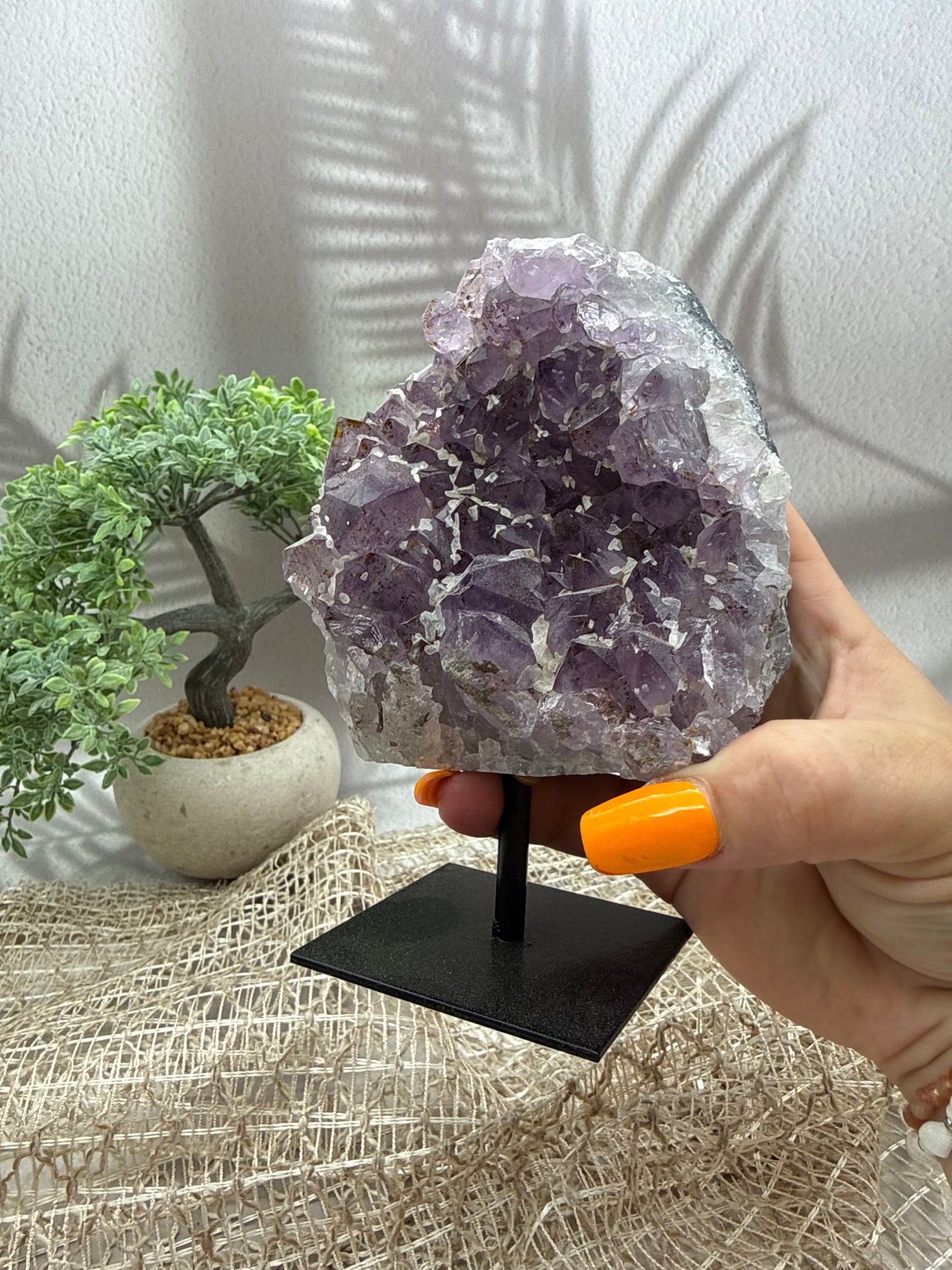 Amethyst mit Calcit - III