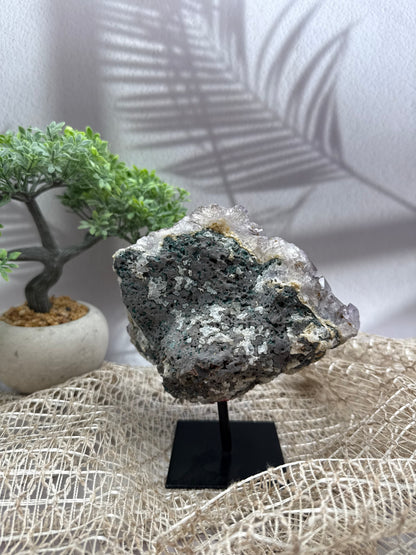 Amethyst auf Ständer - 2
